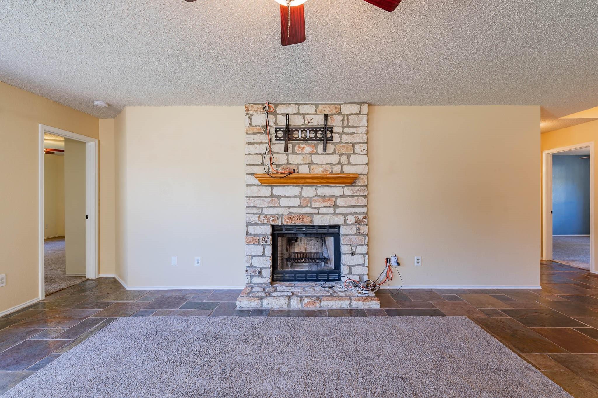 10413 Hess Dr, Austin, TX 78748