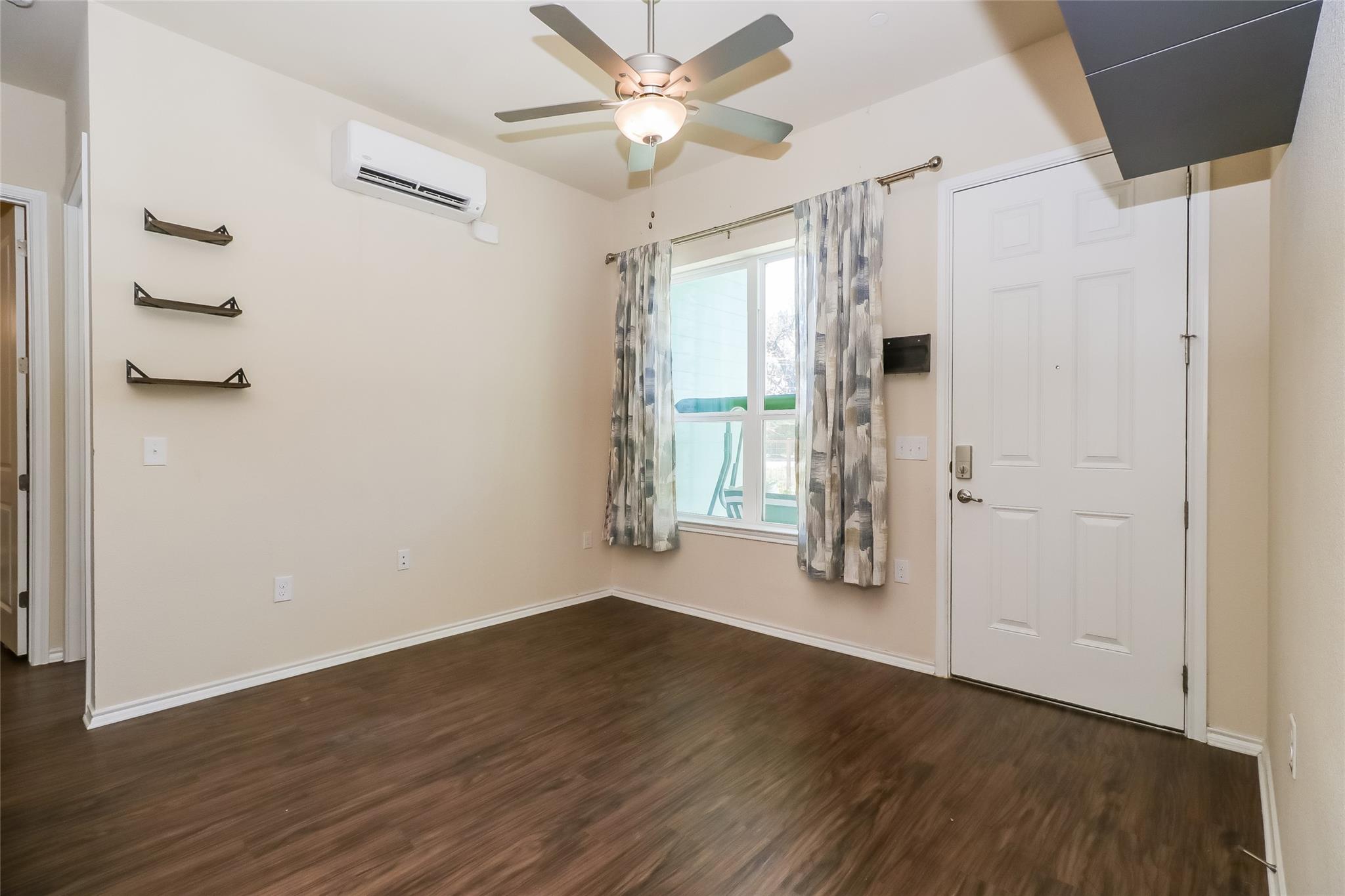 8601 W Gate Blvd # 7101, Austin, TX 78745