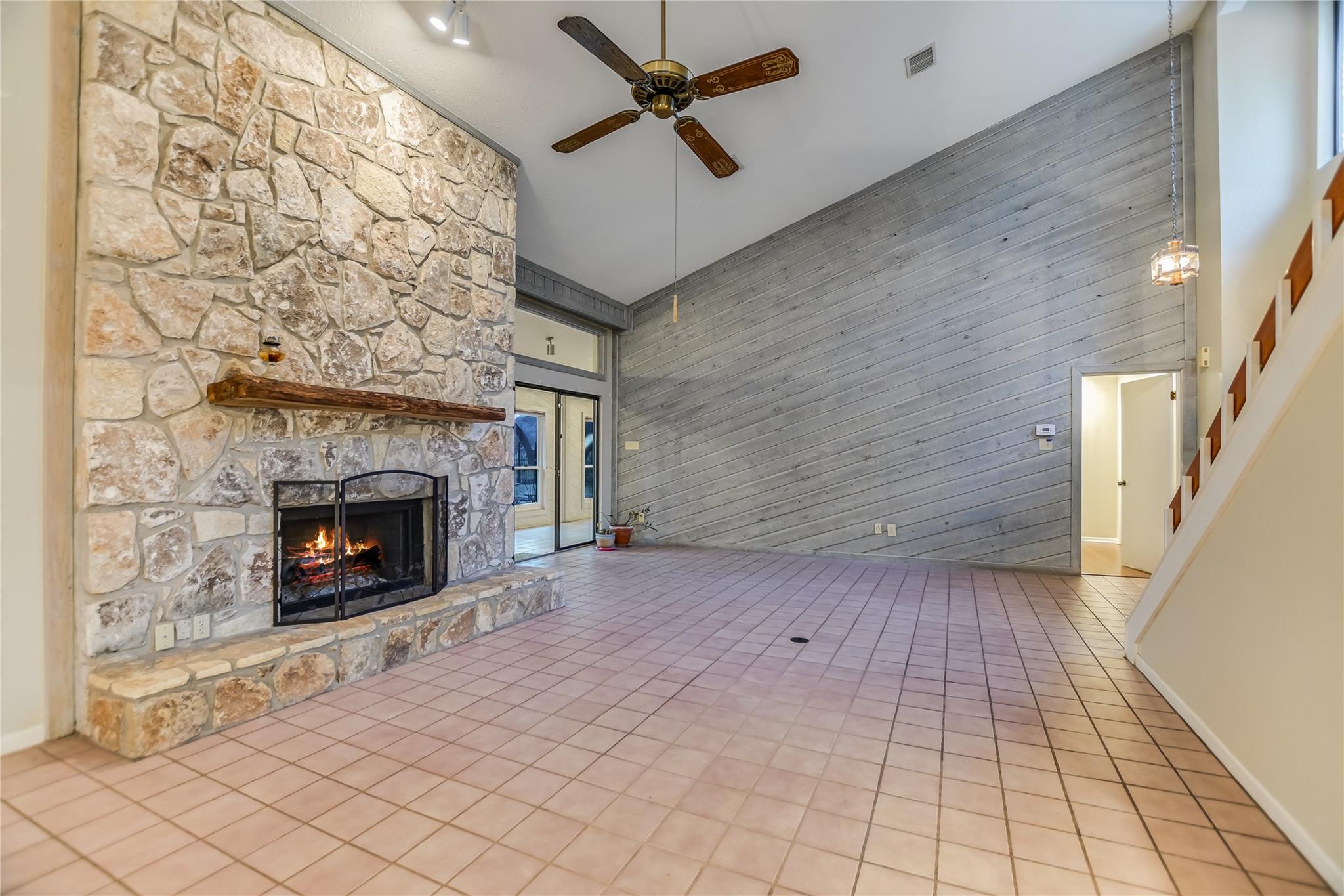 204 Blue Ground, Horseshoe Bay, TX 78657