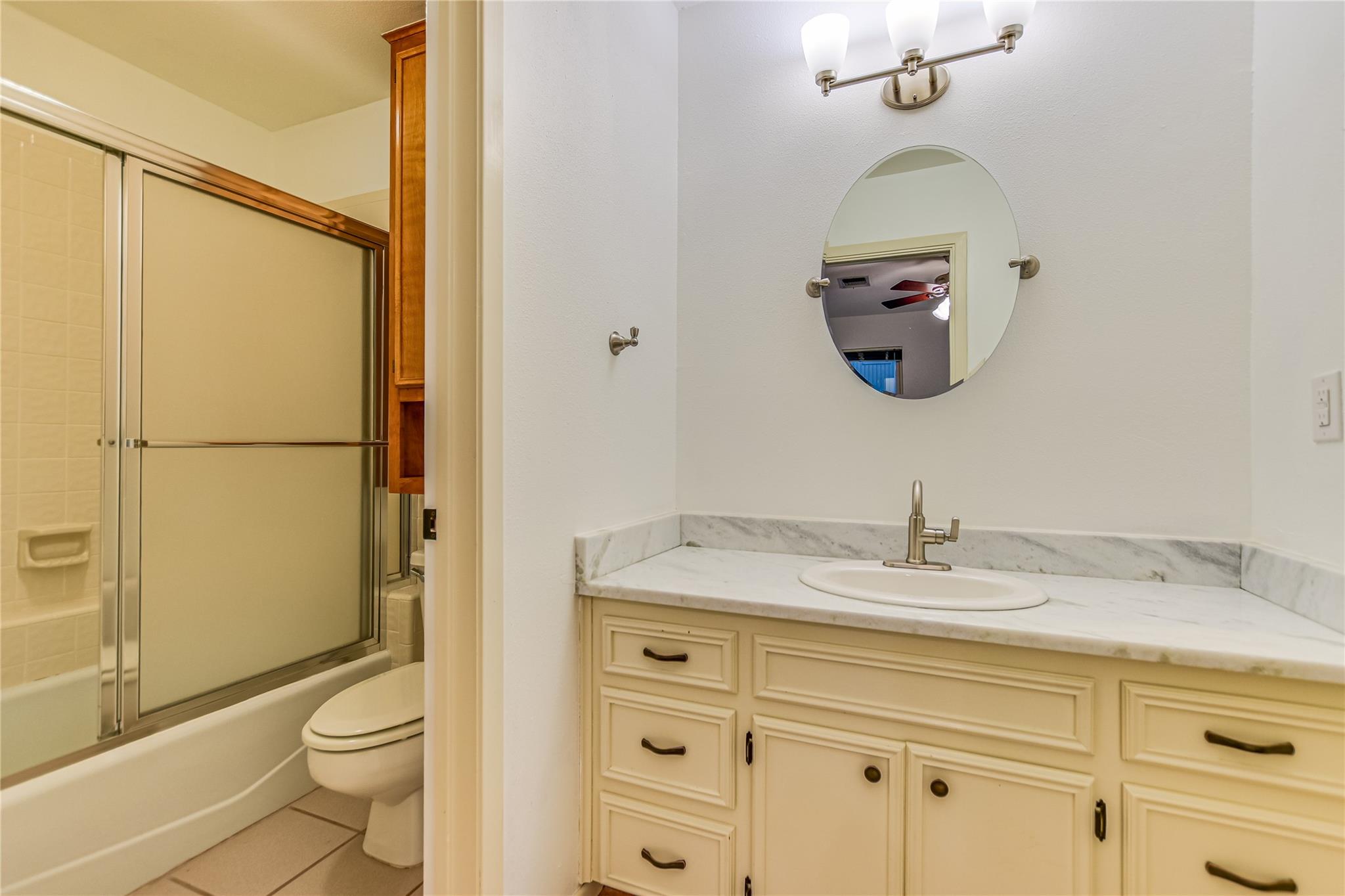 204 Blue Ground, Horseshoe Bay, TX 78657