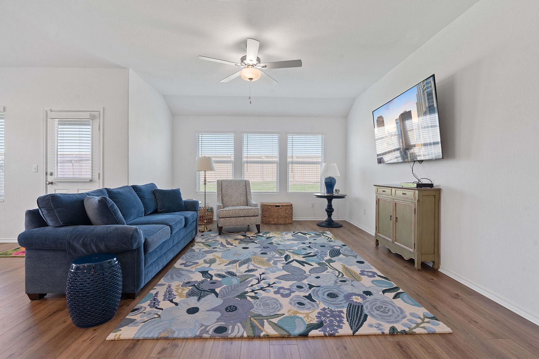 656 Silver Springs Bnd, Kyle, TX 78640