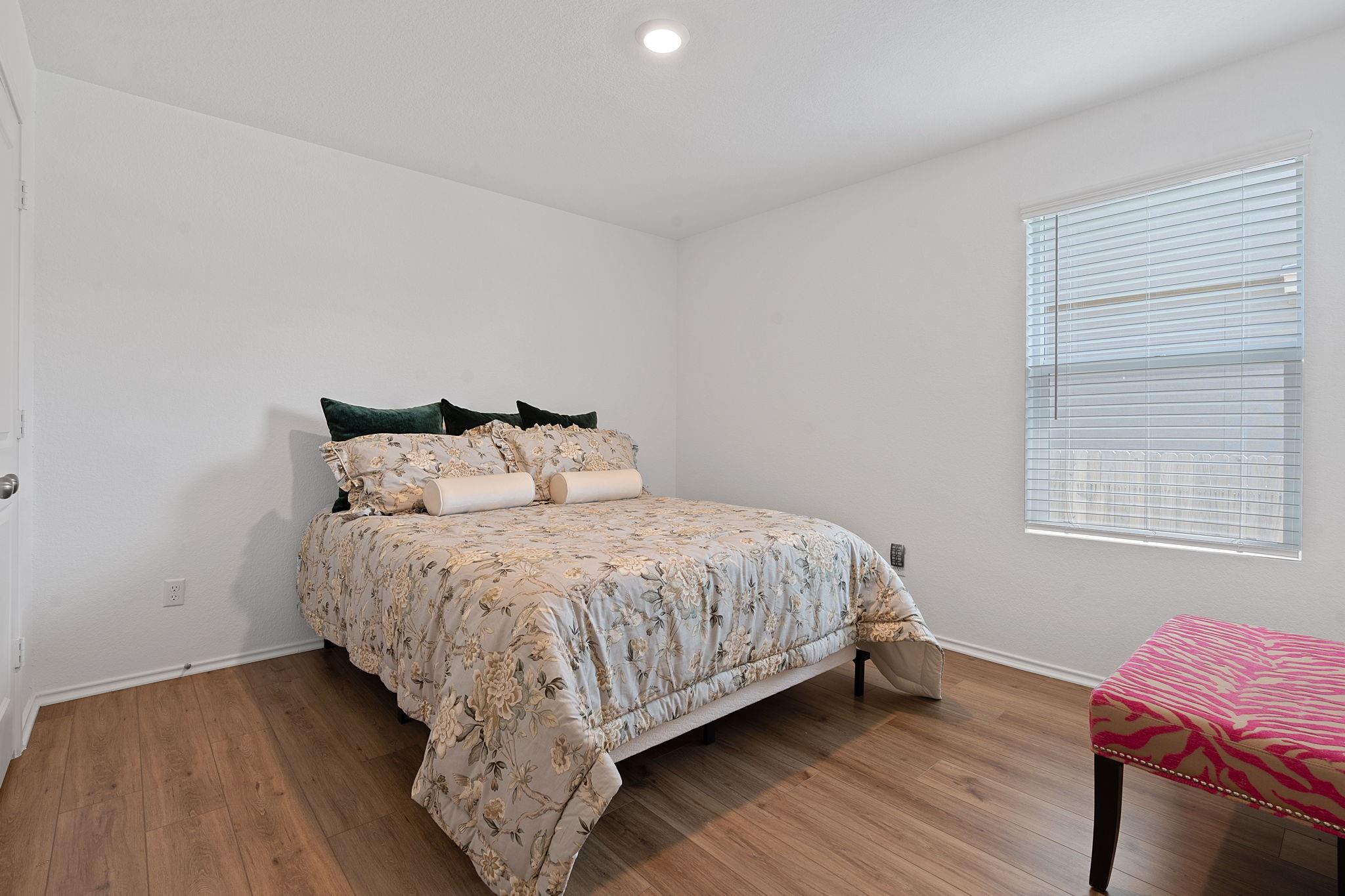 656 Silver Springs Bnd, Kyle, TX 78640