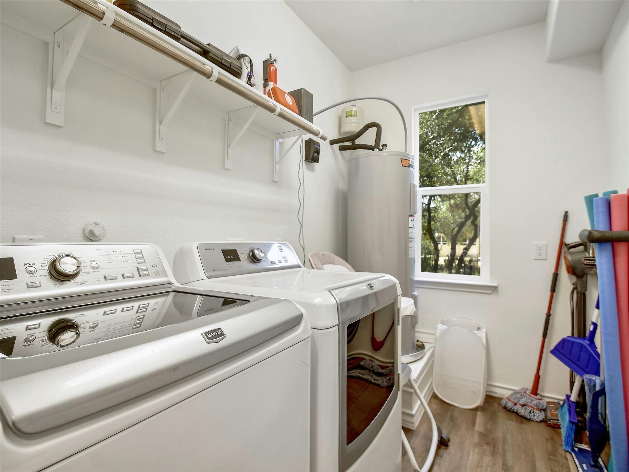 660 Mockingbird Dr, Canyon Lake, TX 78133