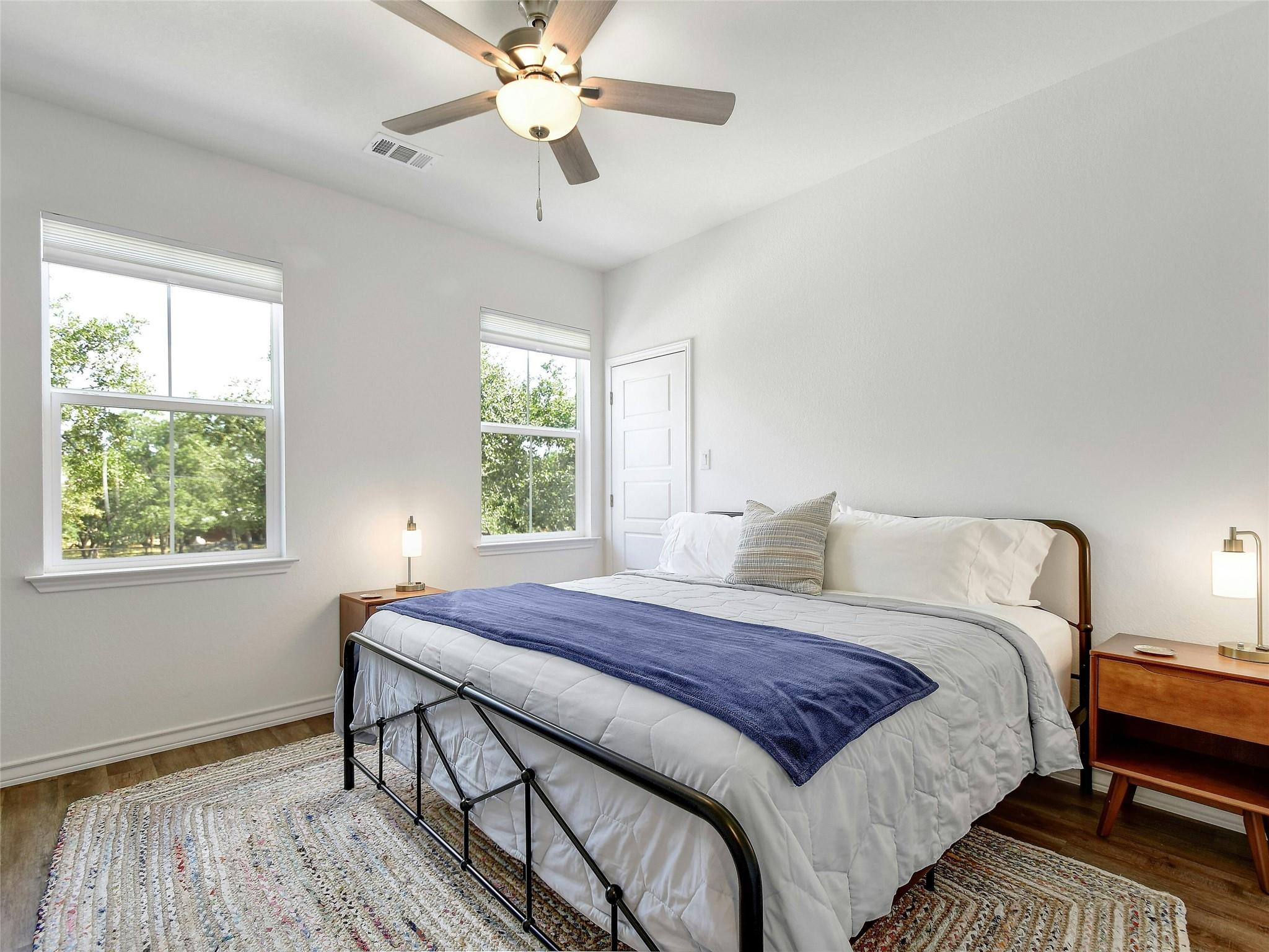 660 Mockingbird Dr, Canyon Lake, TX 78133