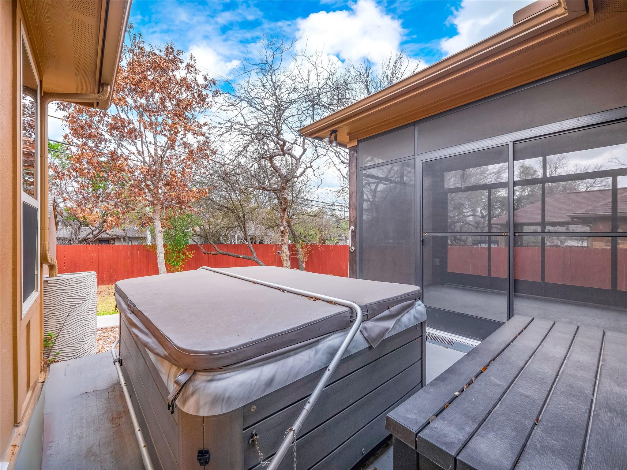 621 Algerita Dr, Georgetown, TX 78628