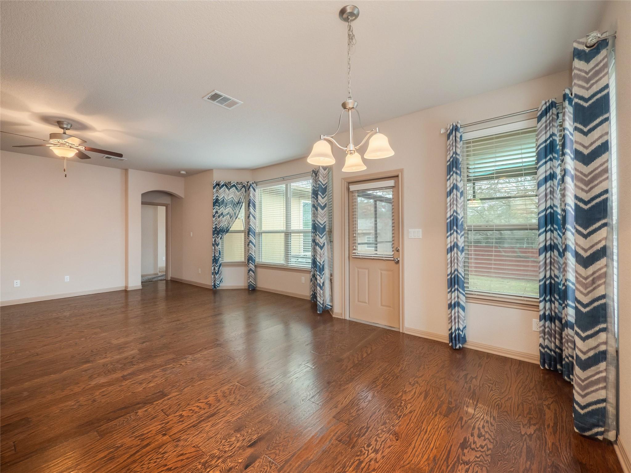 621 Algerita Dr, Georgetown, TX 78628