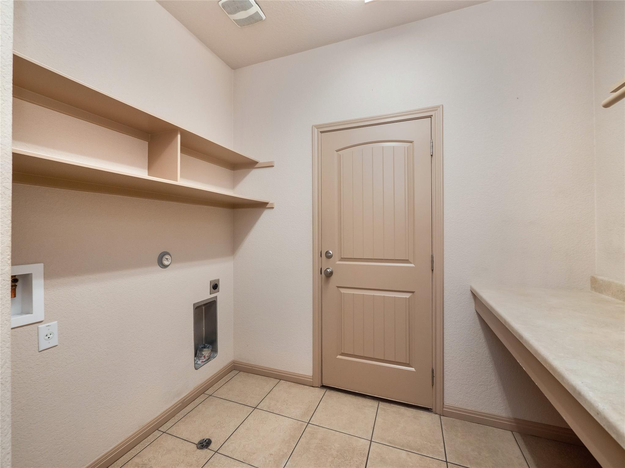 621 Algerita Dr, Georgetown, TX 78628