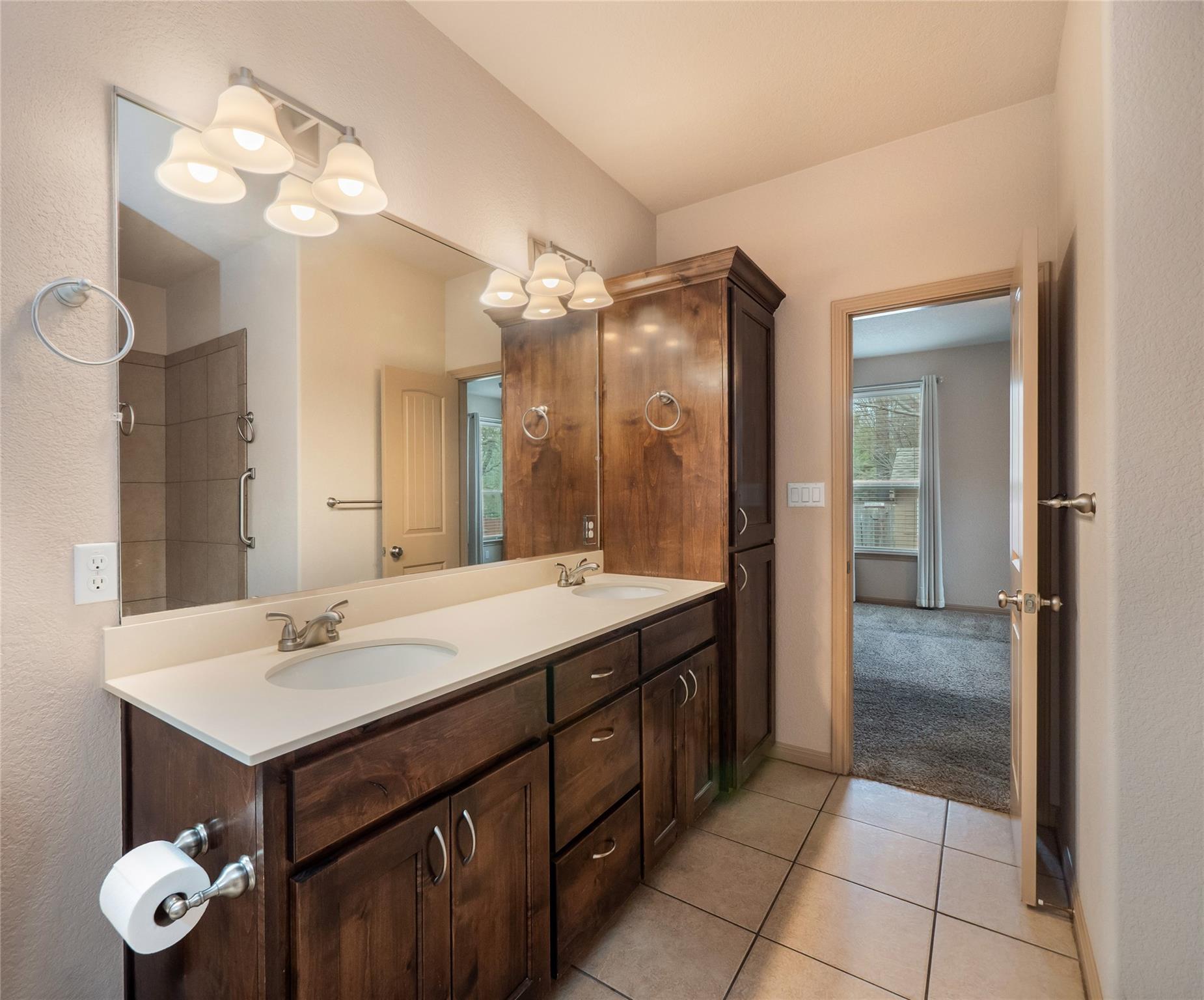 621 Algerita Dr, Georgetown, TX 78628