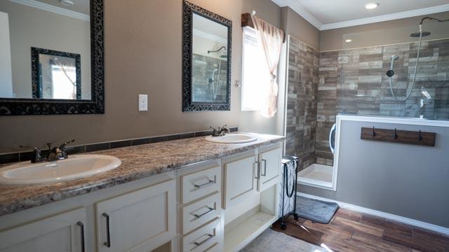 142 Triangle Acres, Cedar Creek, TX 78612