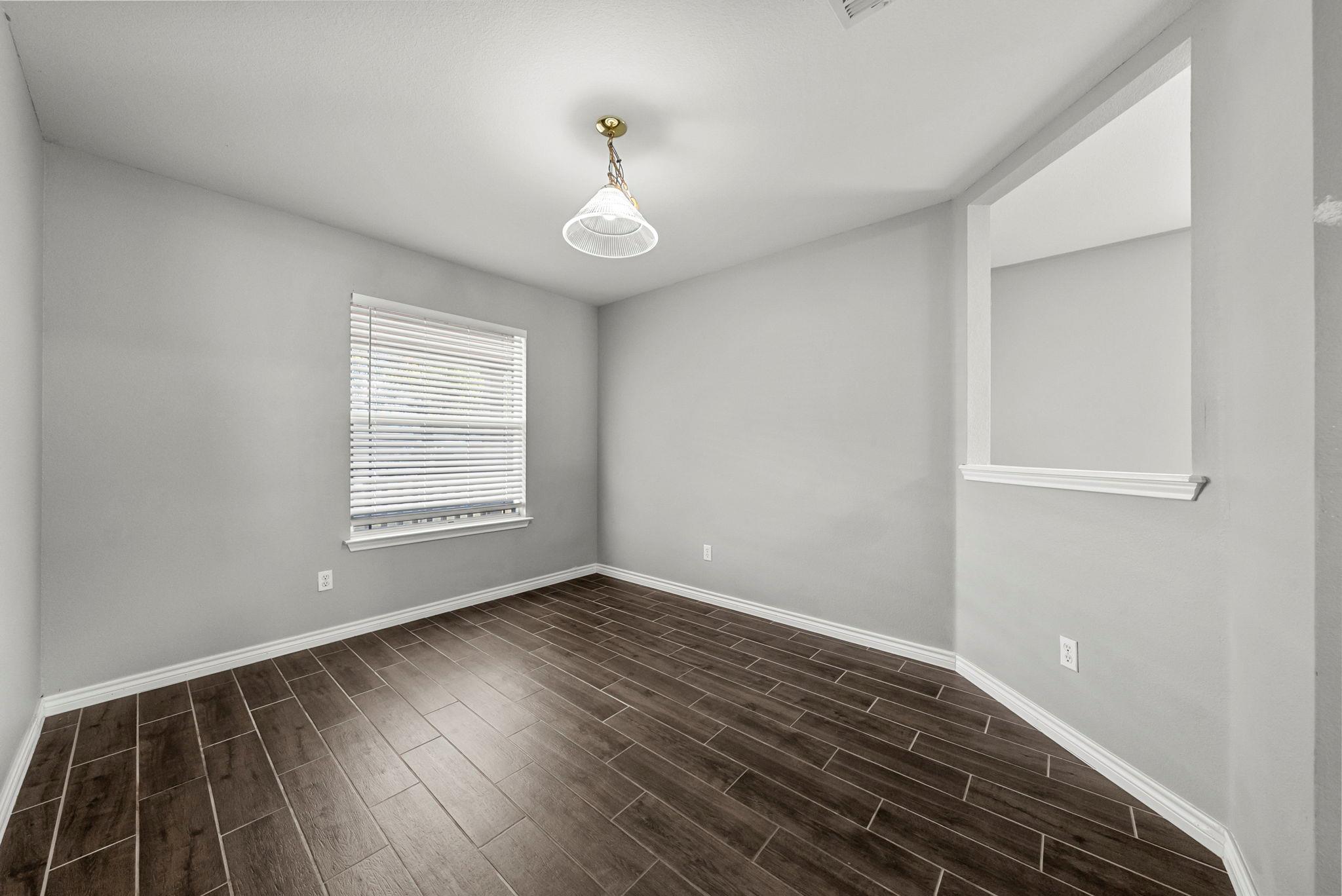 236 San Felipe Dr, Kyle, TX 78640