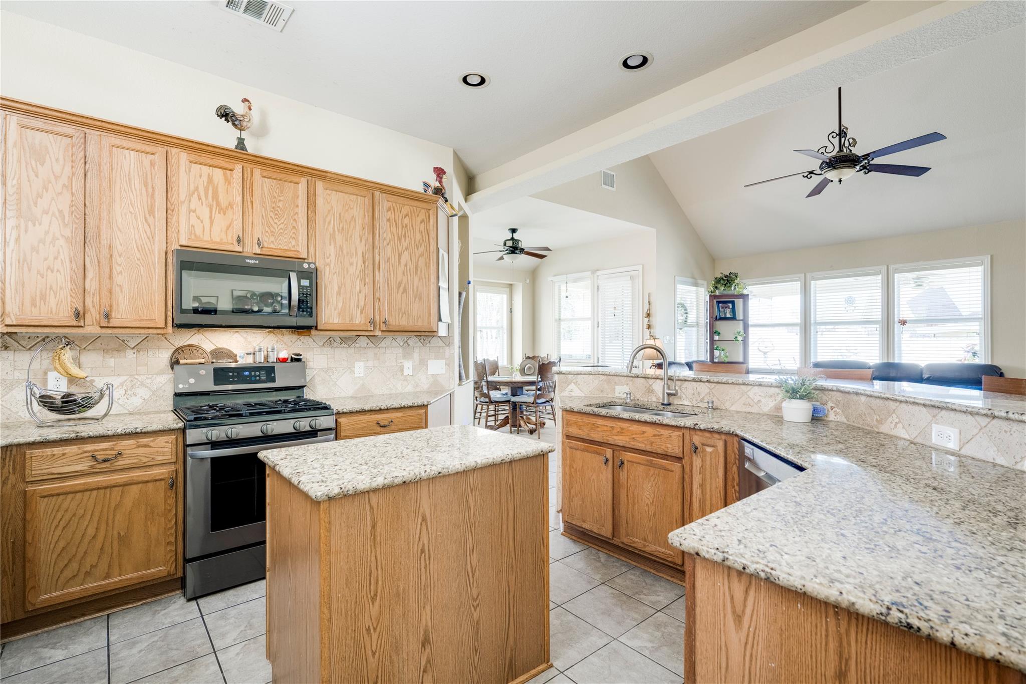 2602 Elkhorn Ranch Rd, Leander, TX 78641