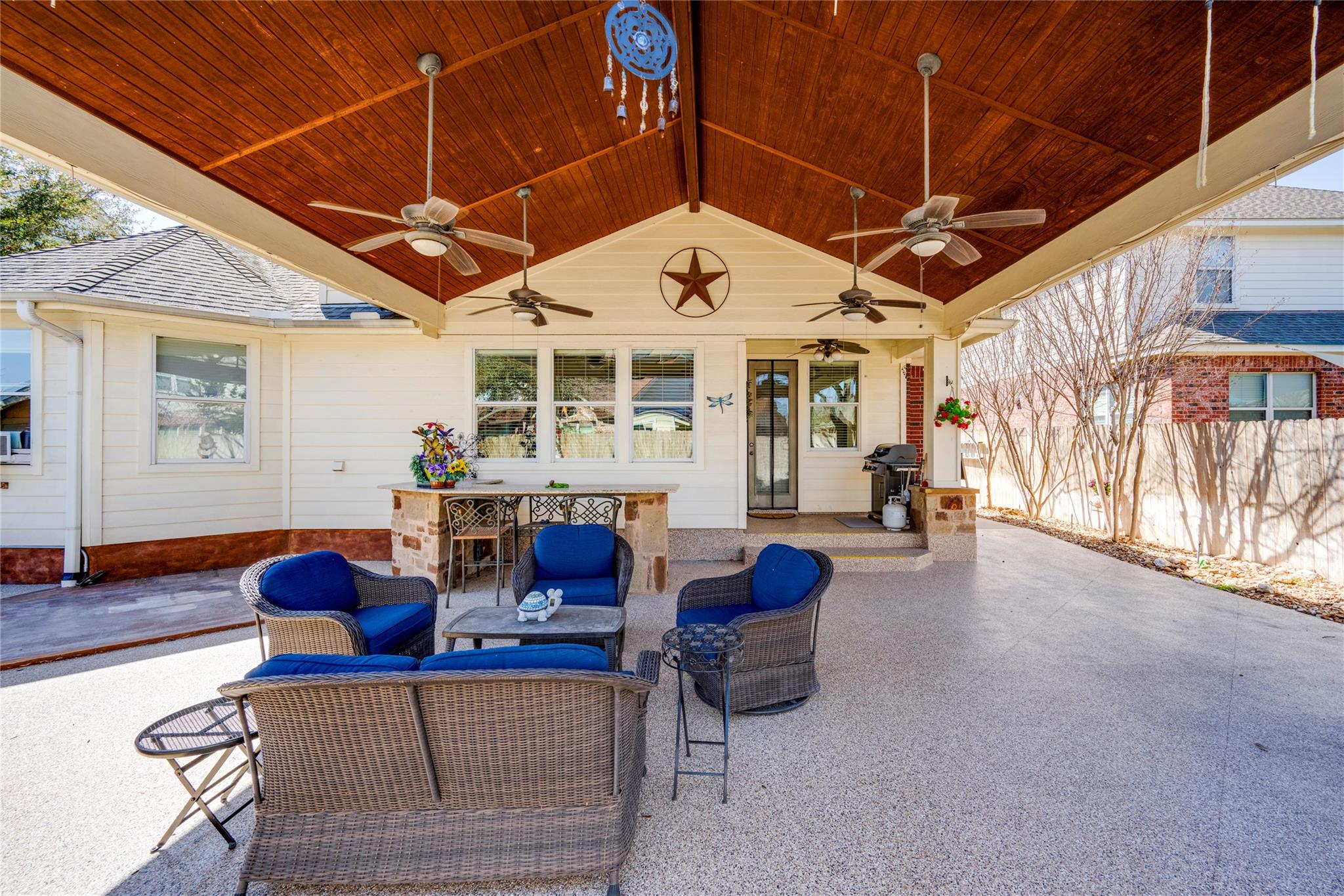 2602 Elkhorn Ranch Rd, Leander, TX 78641