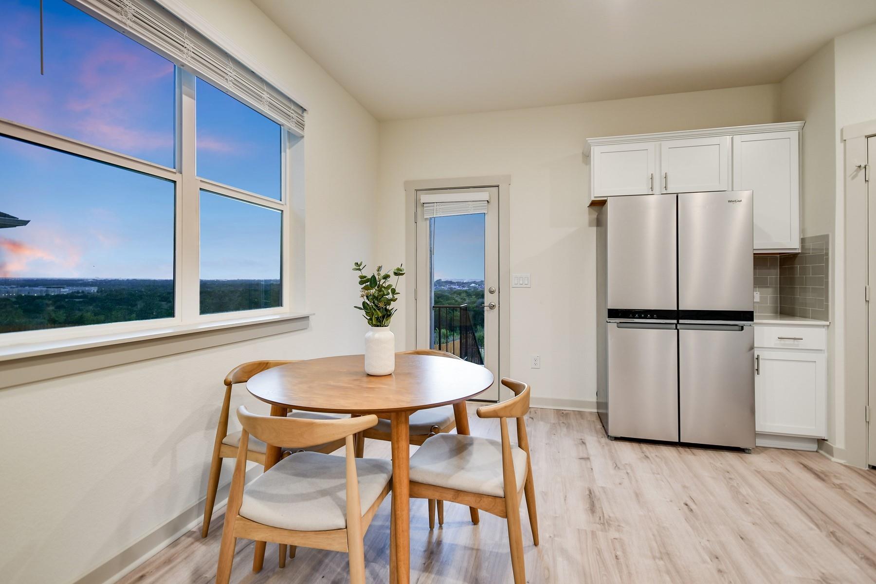 7400 Daves Landing Dr, Austin, TX 78724