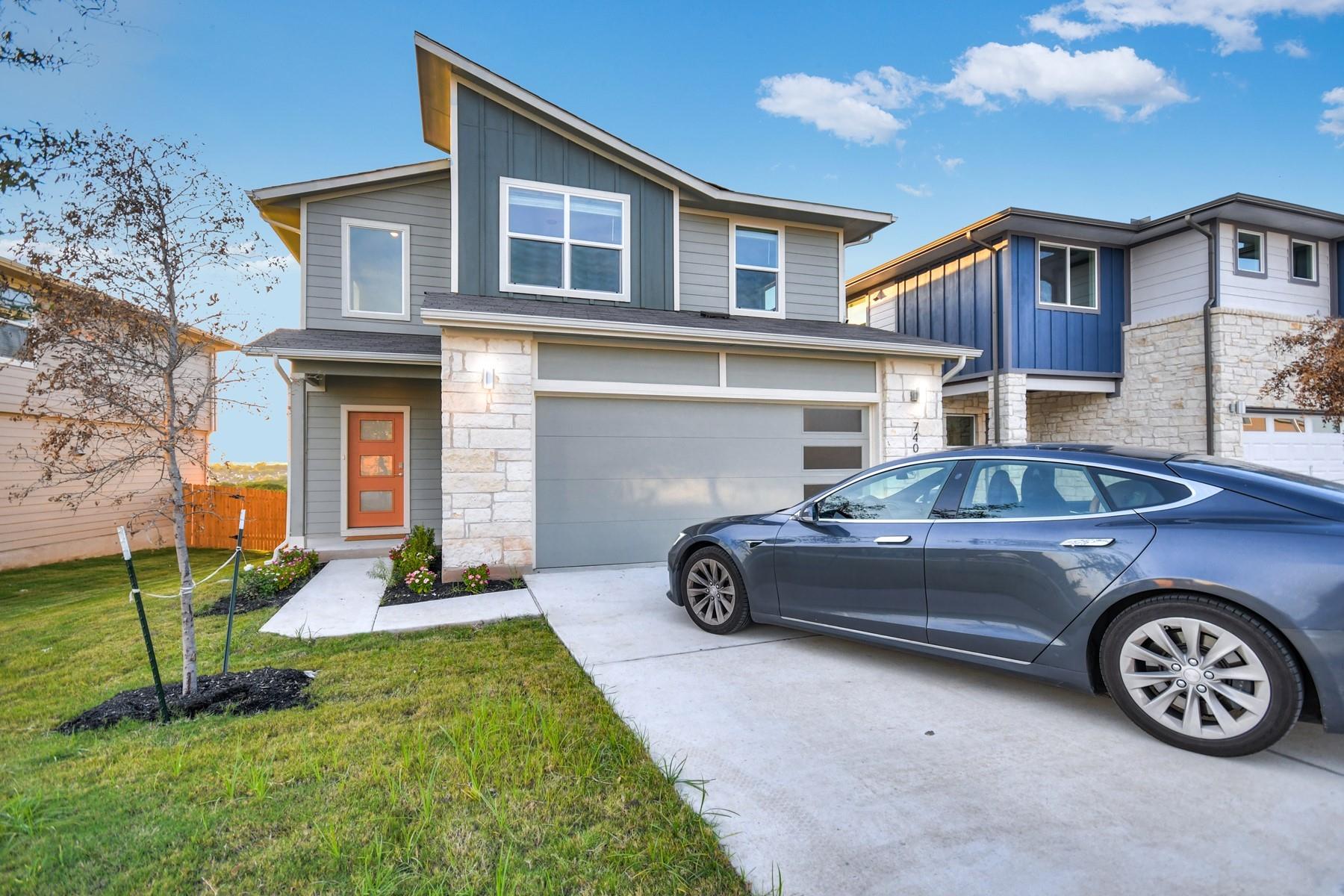 7400 Daves Landing Dr, Austin, TX 78724