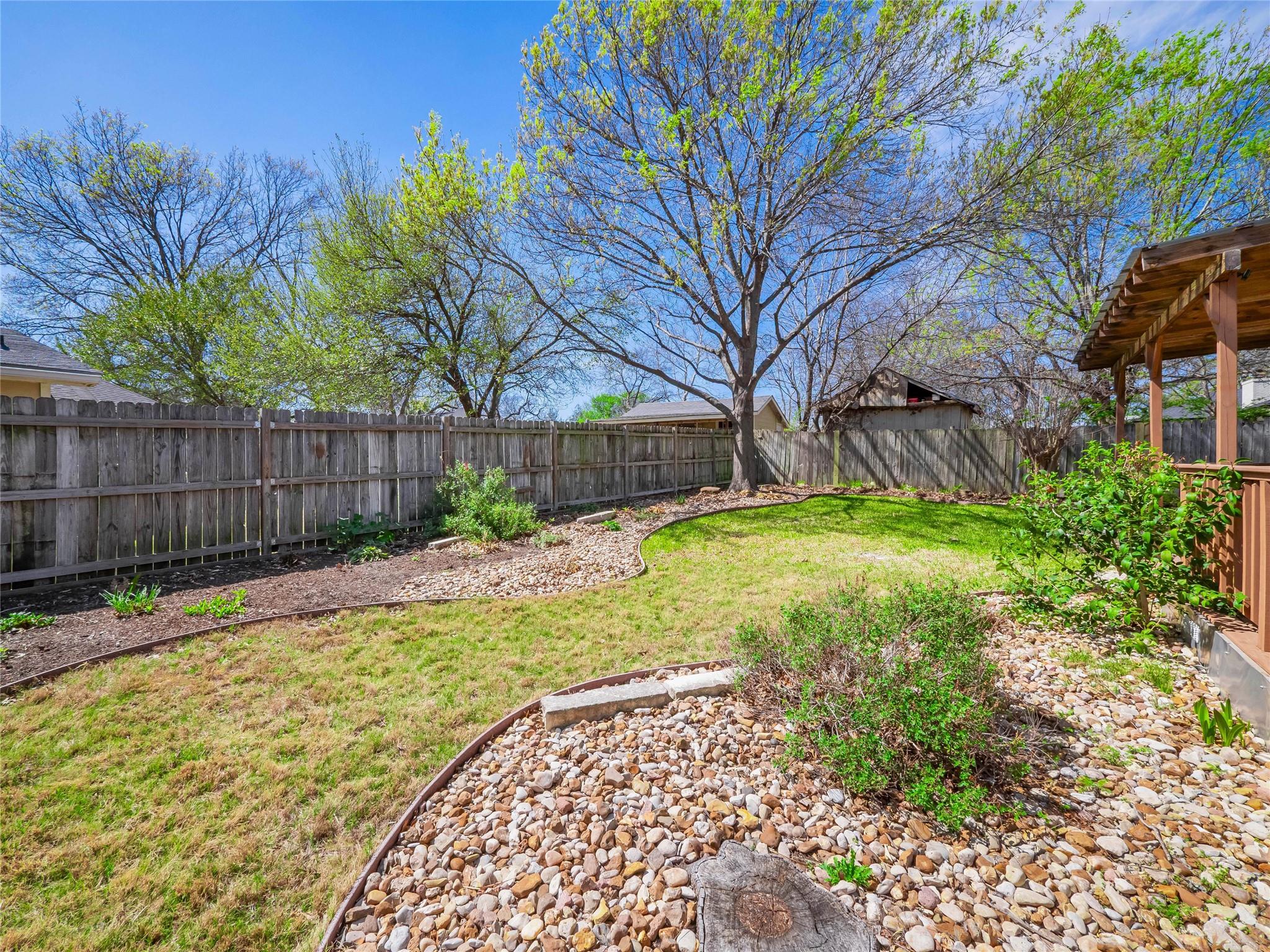 917 Chiswick Dr, Austin, TX 78753
