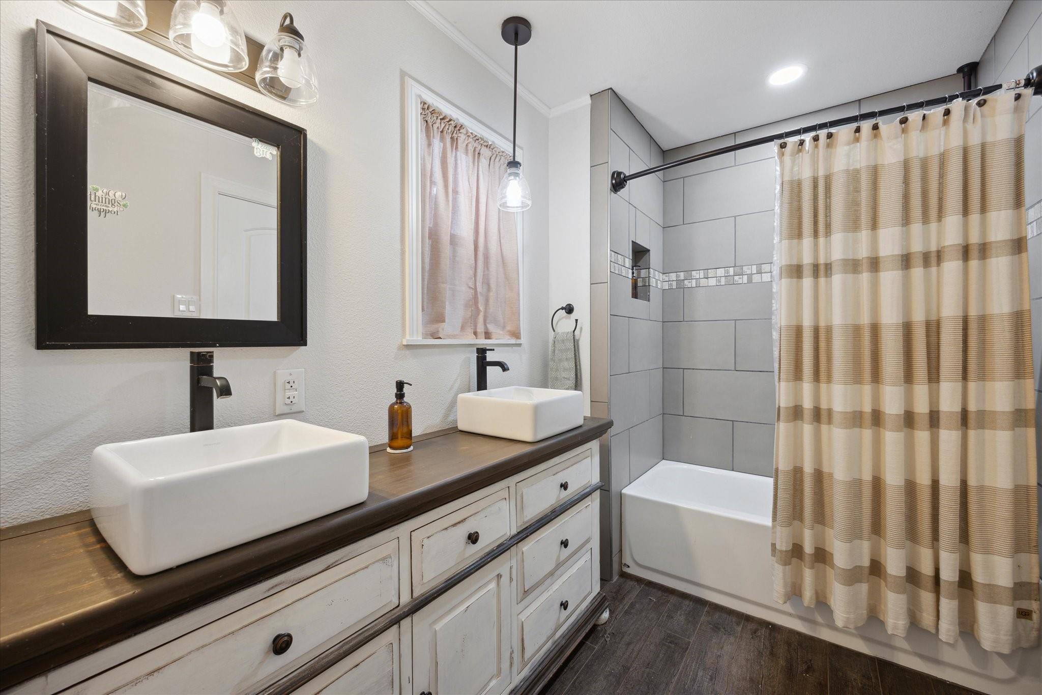 364 Ponderosa Loop, Paige, TX 78659