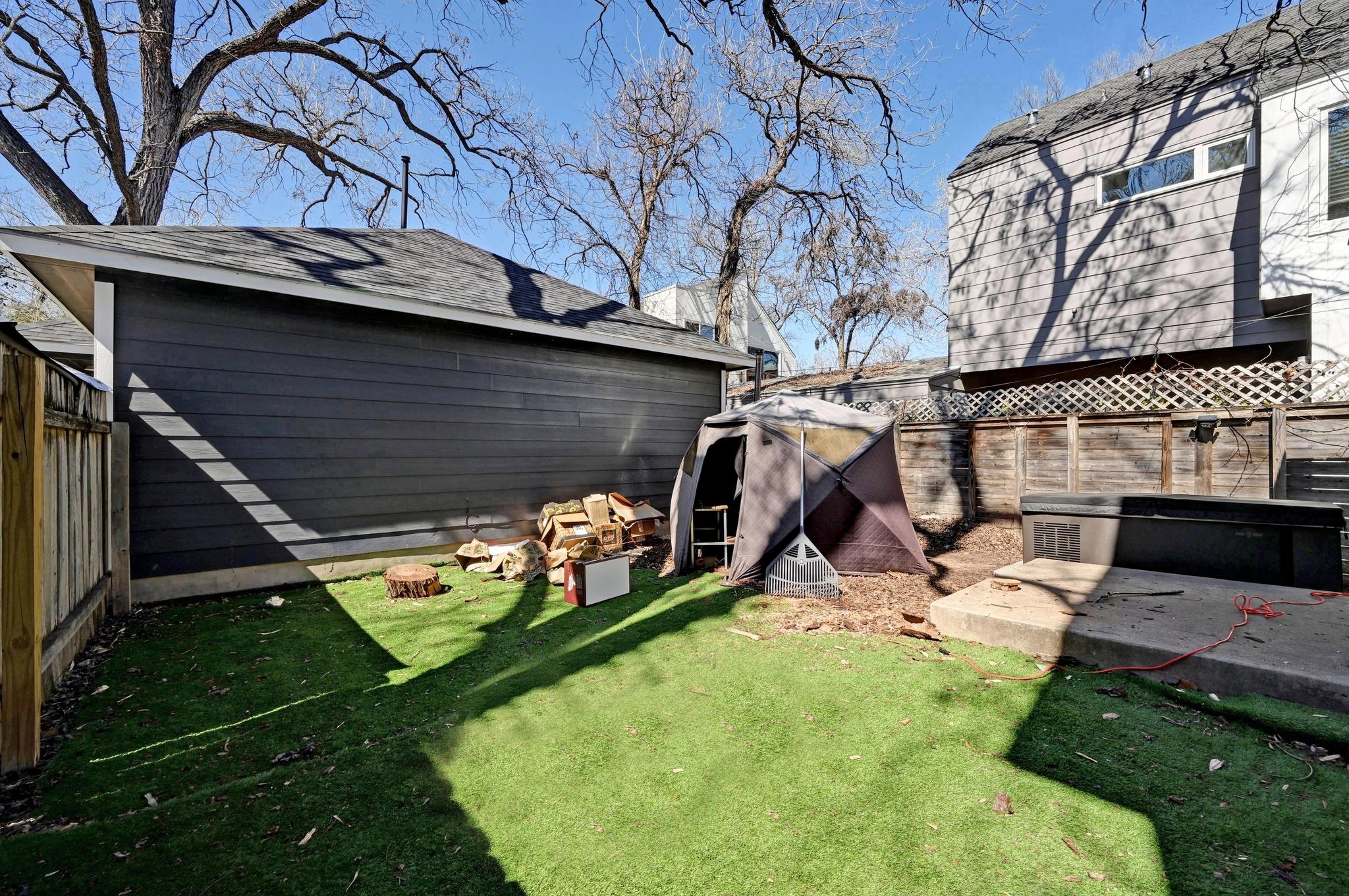 1118 Linden St # A & B, Austin, TX 78702