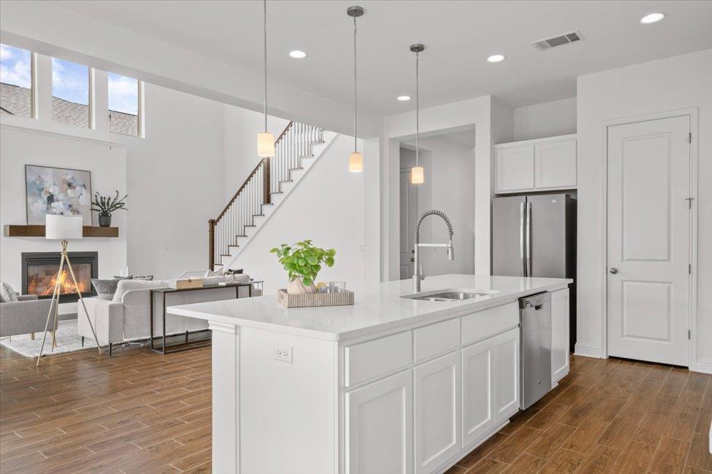 6720 Denia Dr, Austin, TX 78739
