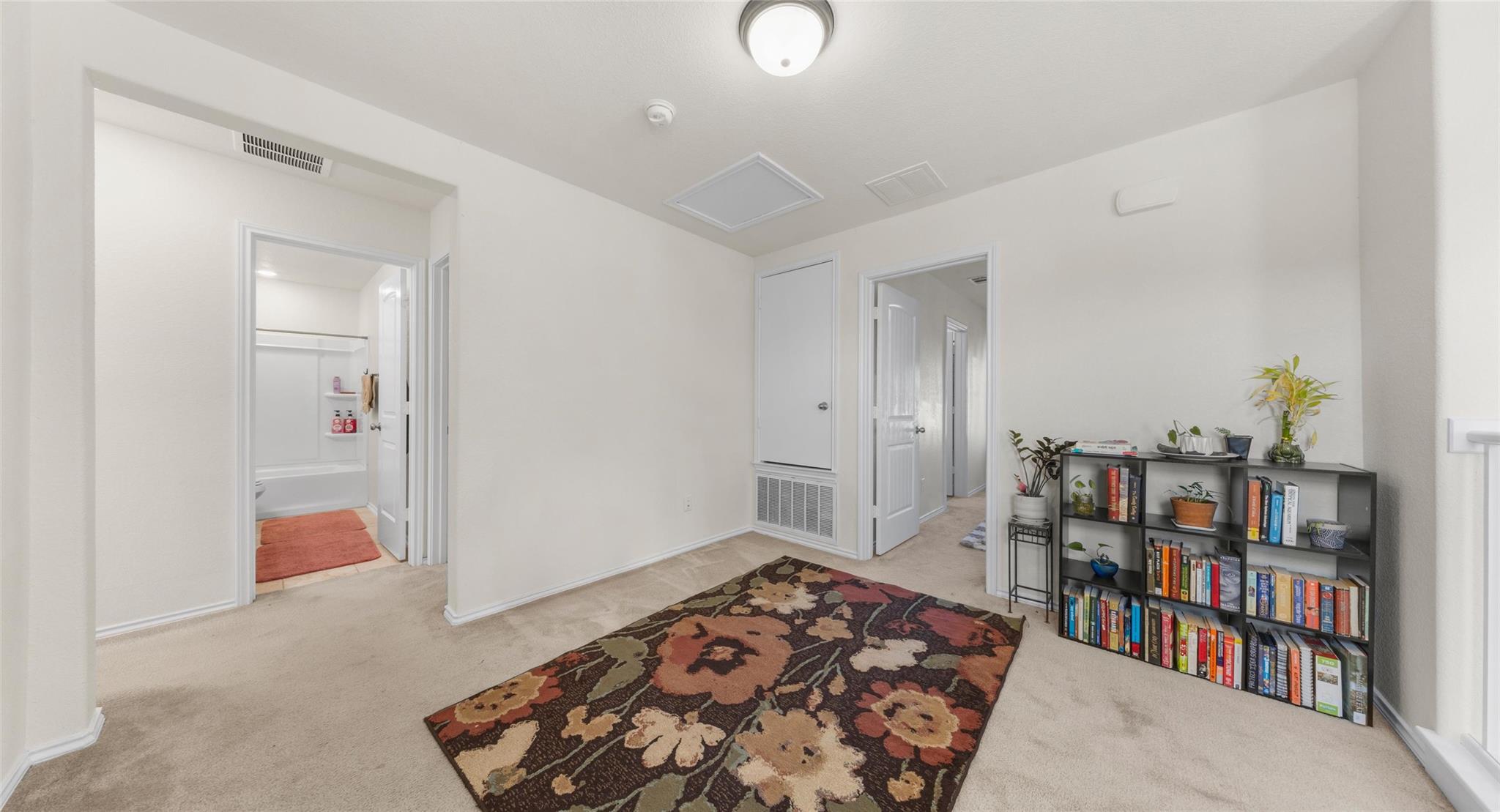 2471 Sunrise Rd # 2, Round Rock, TX 78664