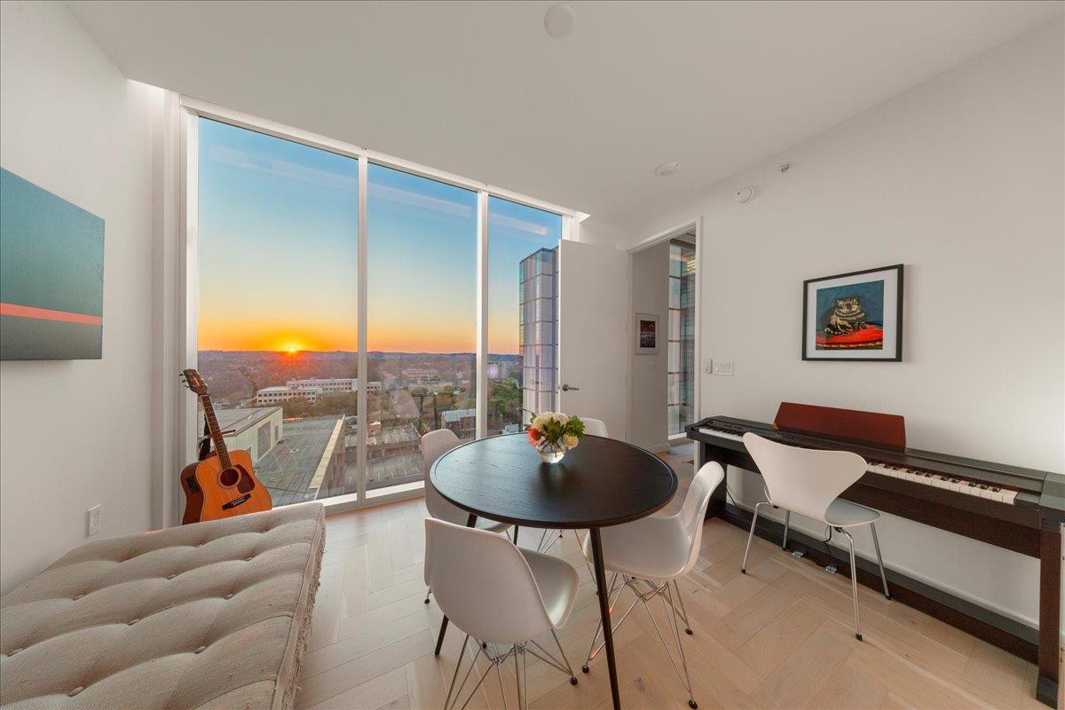 313 W 17th St # 1104, Austin, TX 78701