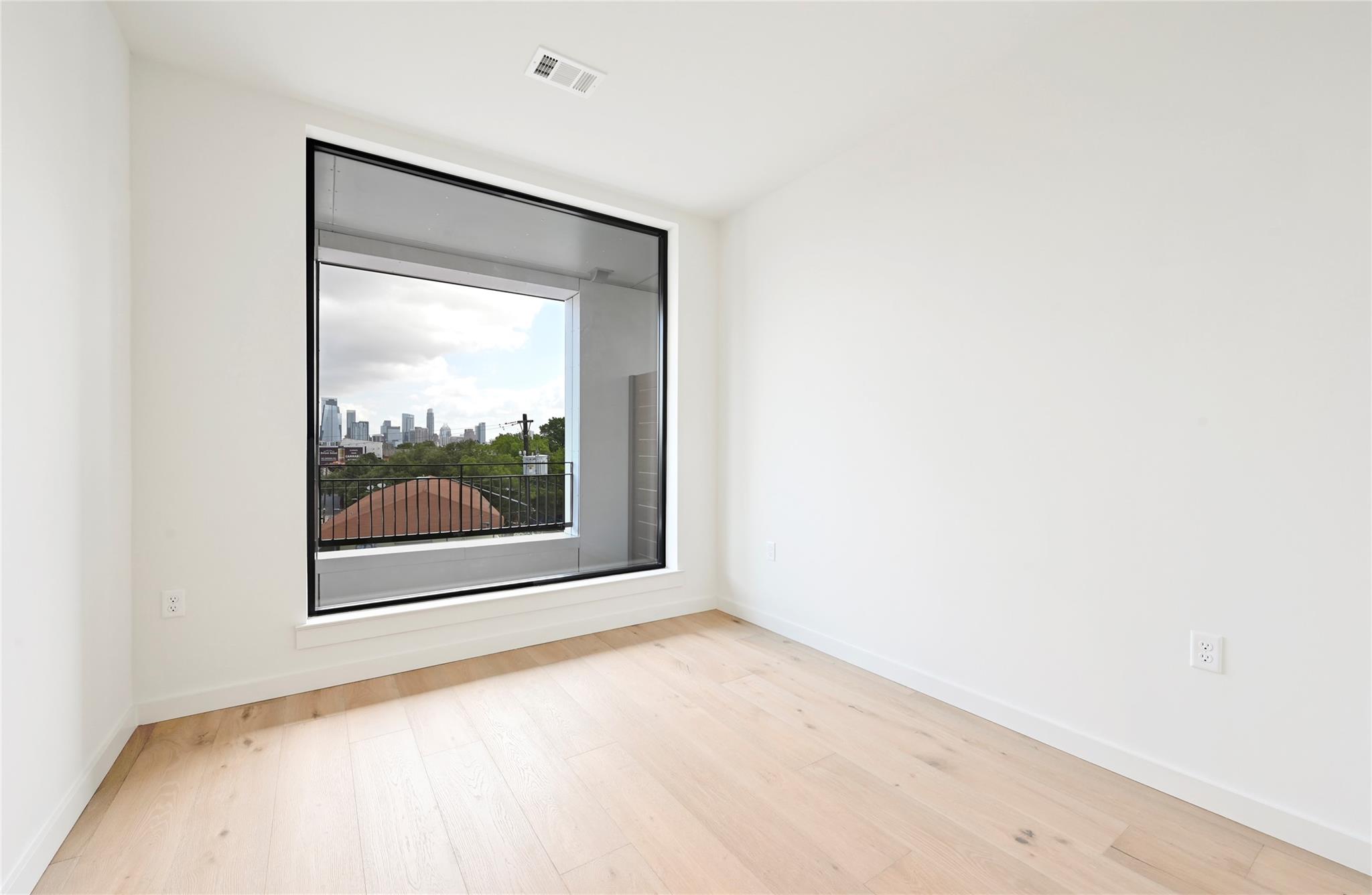 2209 S 1st St # 309, Austin, TX 78704