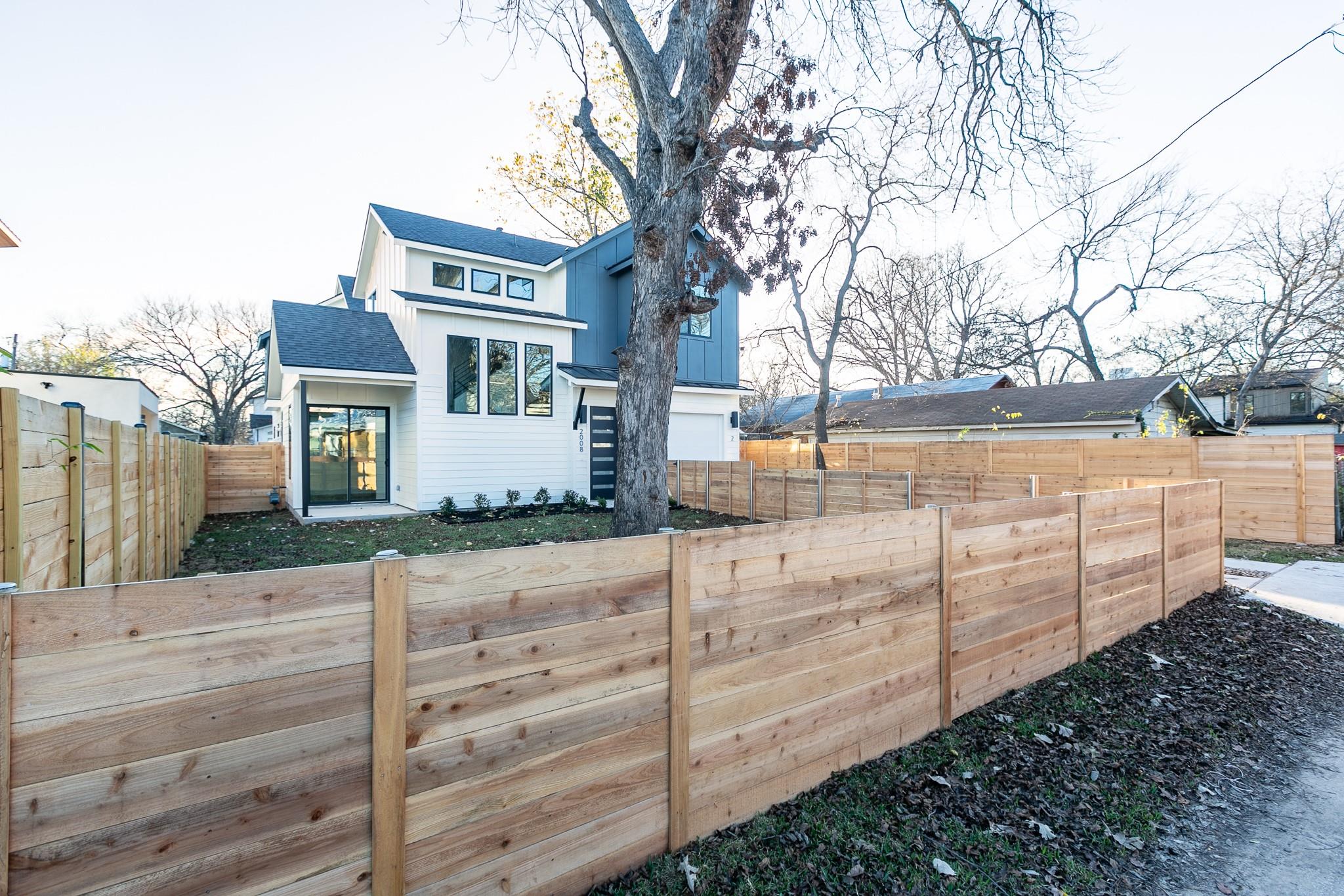 2008-B Canterbury St # B, Austin, TX 78702