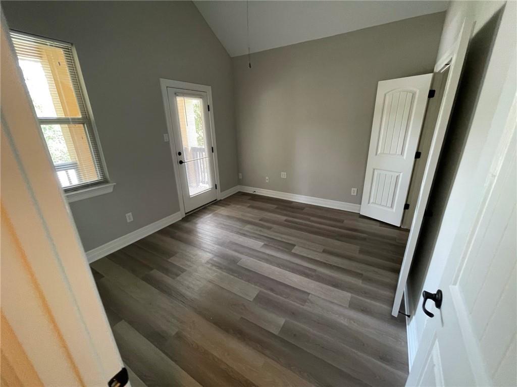 4526 Merle Dr, Austin, TX 78745