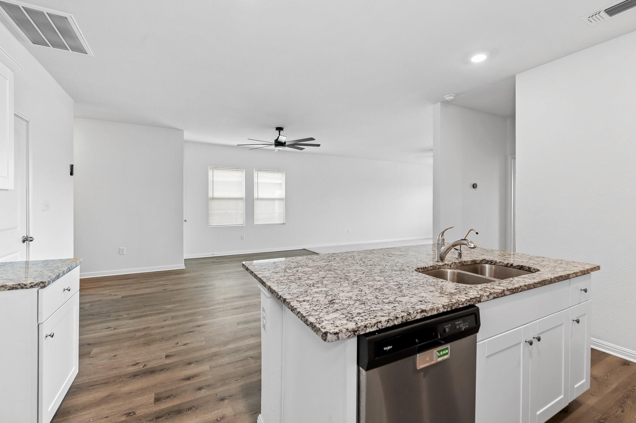 224 Night Riders Way, Jarrell, TX 76537