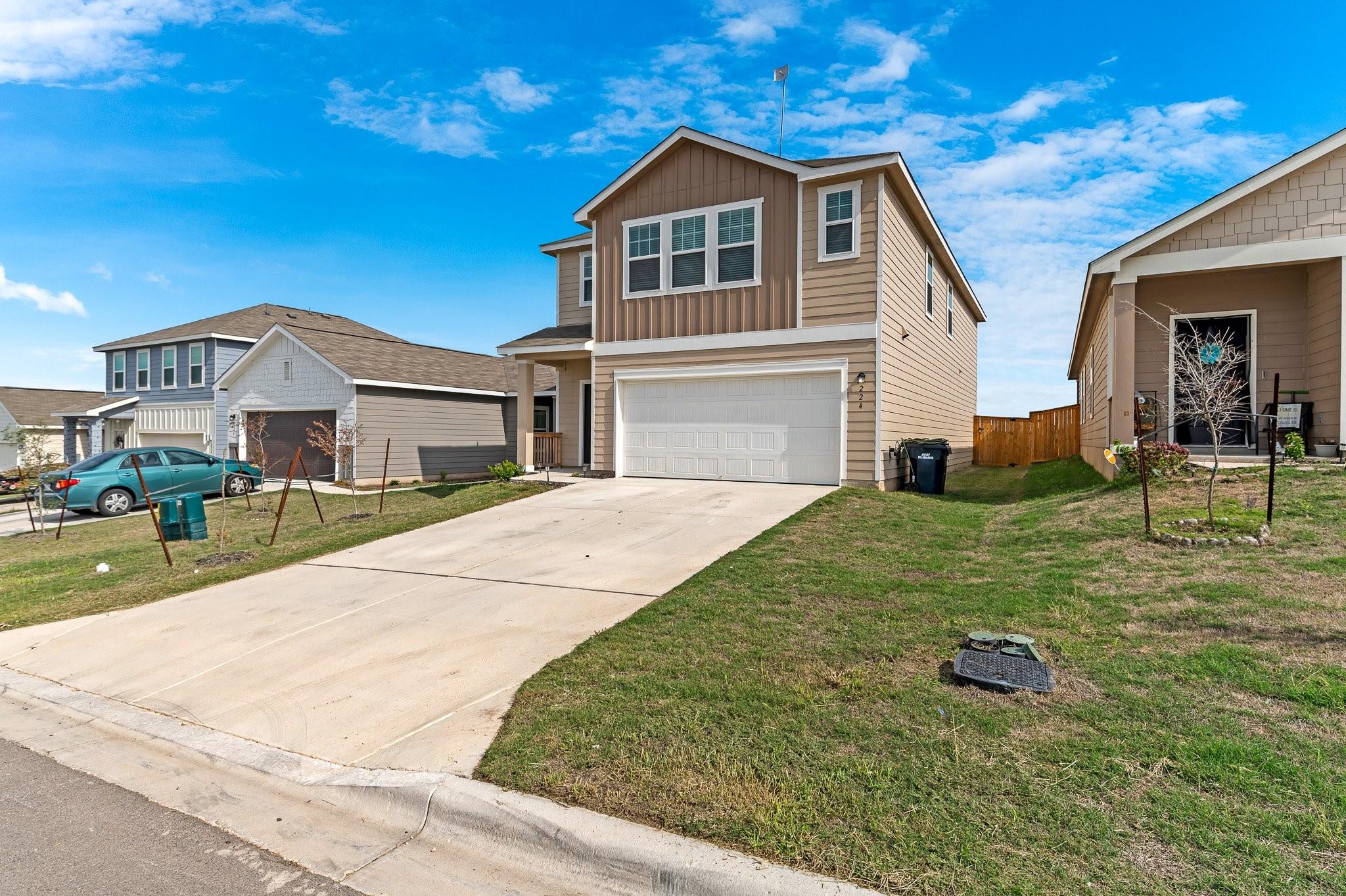 224 Night Riders Way, Jarrell, TX 76537