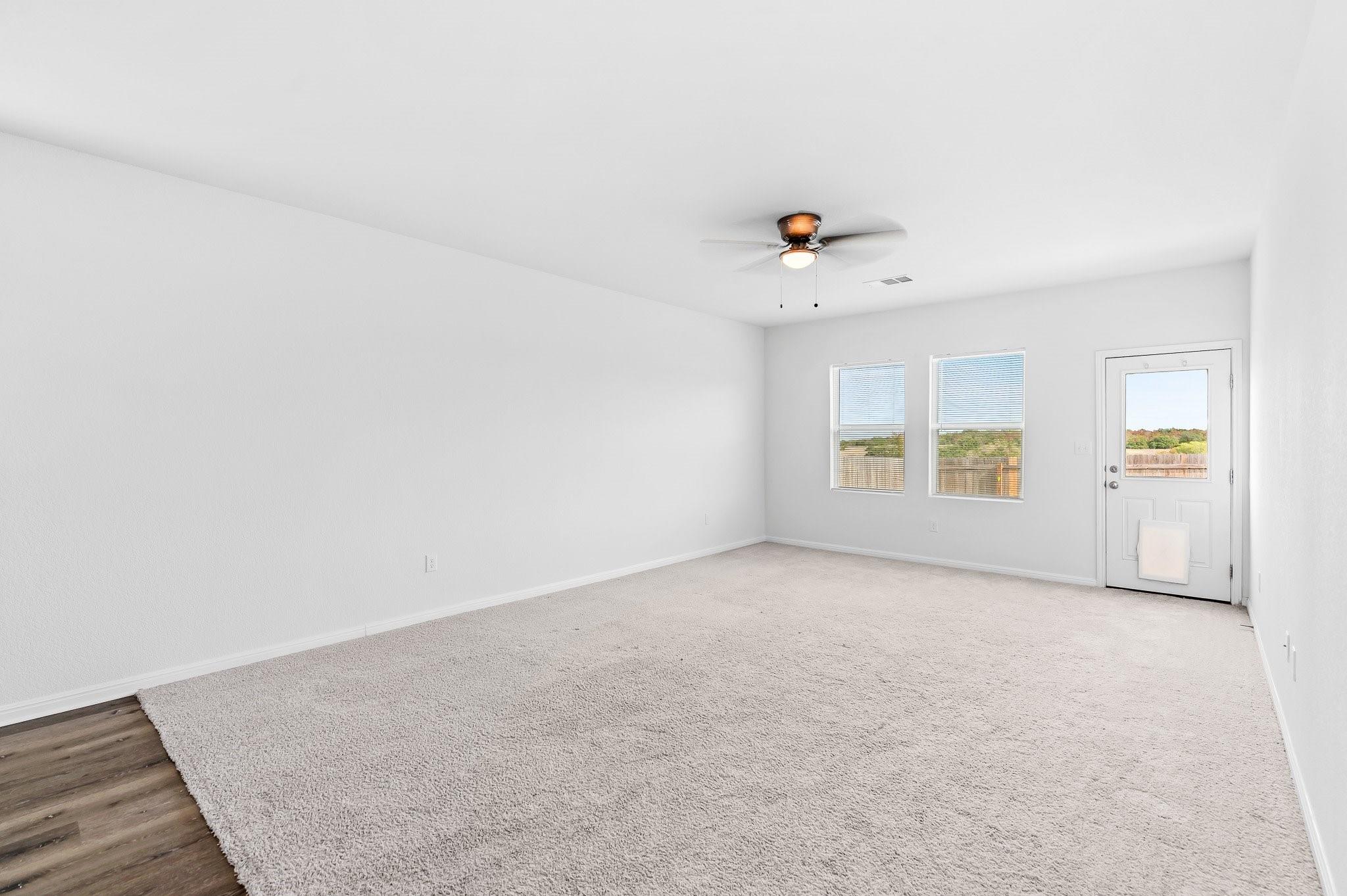 224 Night Riders Way, Jarrell, TX 76537