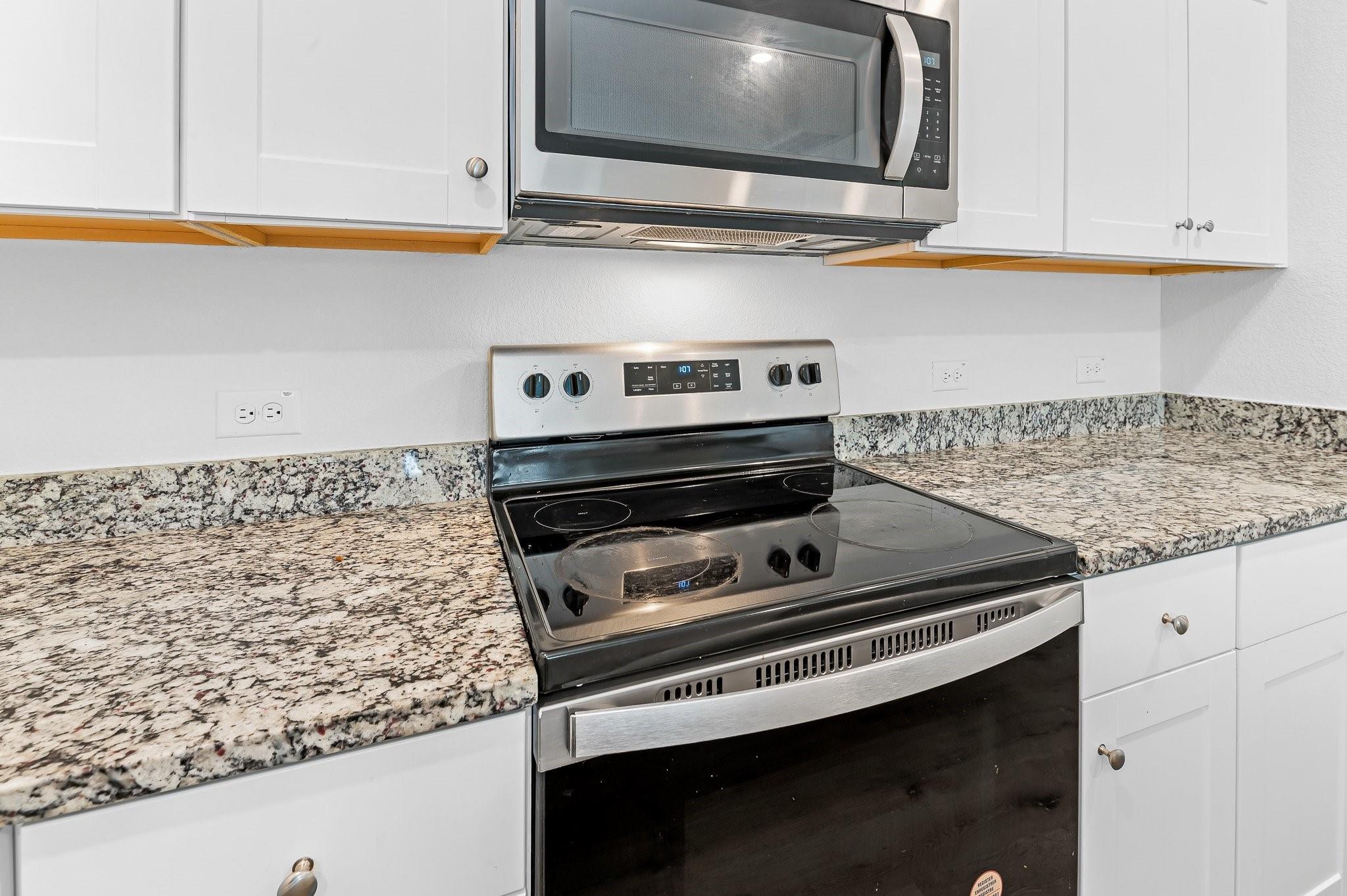 224 Night Riders Way, Jarrell, TX 76537