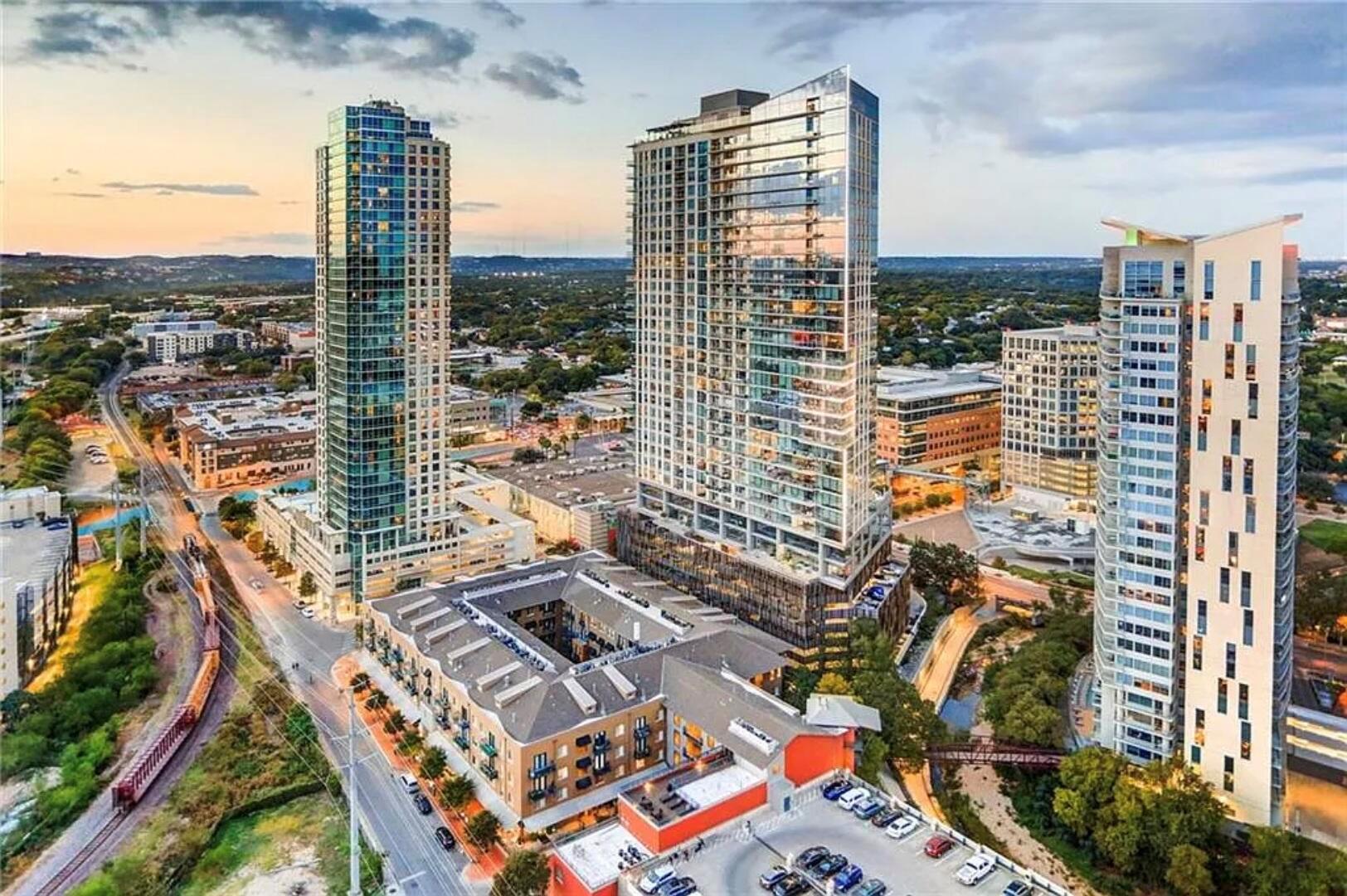 222 West Ave # 2810, Austin, TX 78701