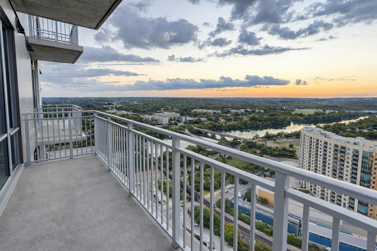 222 West Ave # 2810, Austin, TX 78701