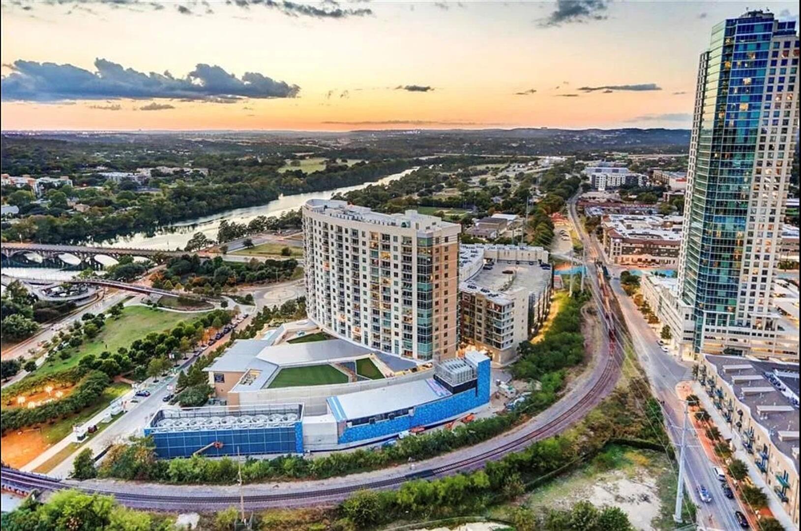 222 West Ave # 2810, Austin, TX 78701