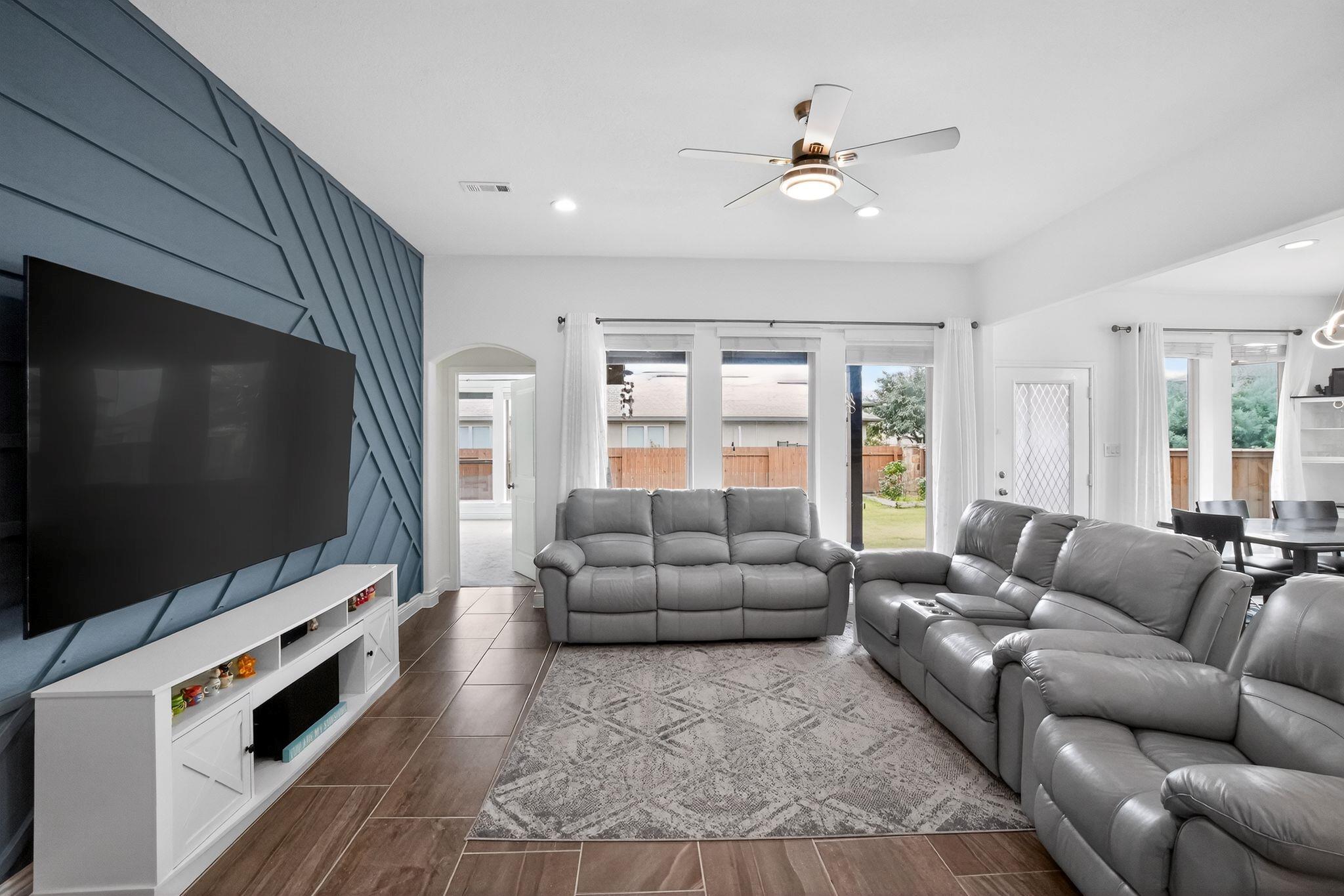 400 Cortona Ln, Georgetown, TX 78628