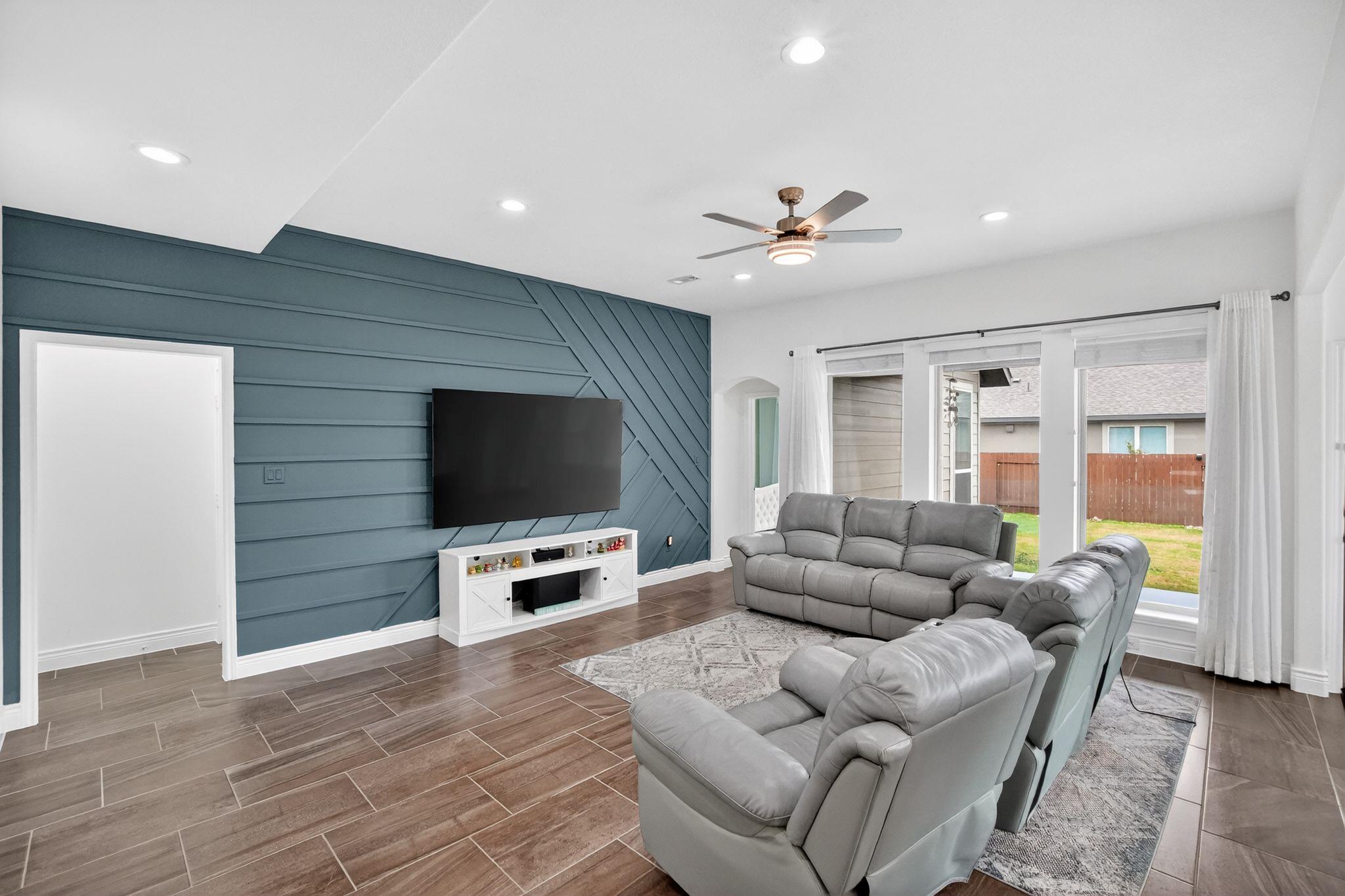 400 Cortona Ln, Georgetown, TX 78628