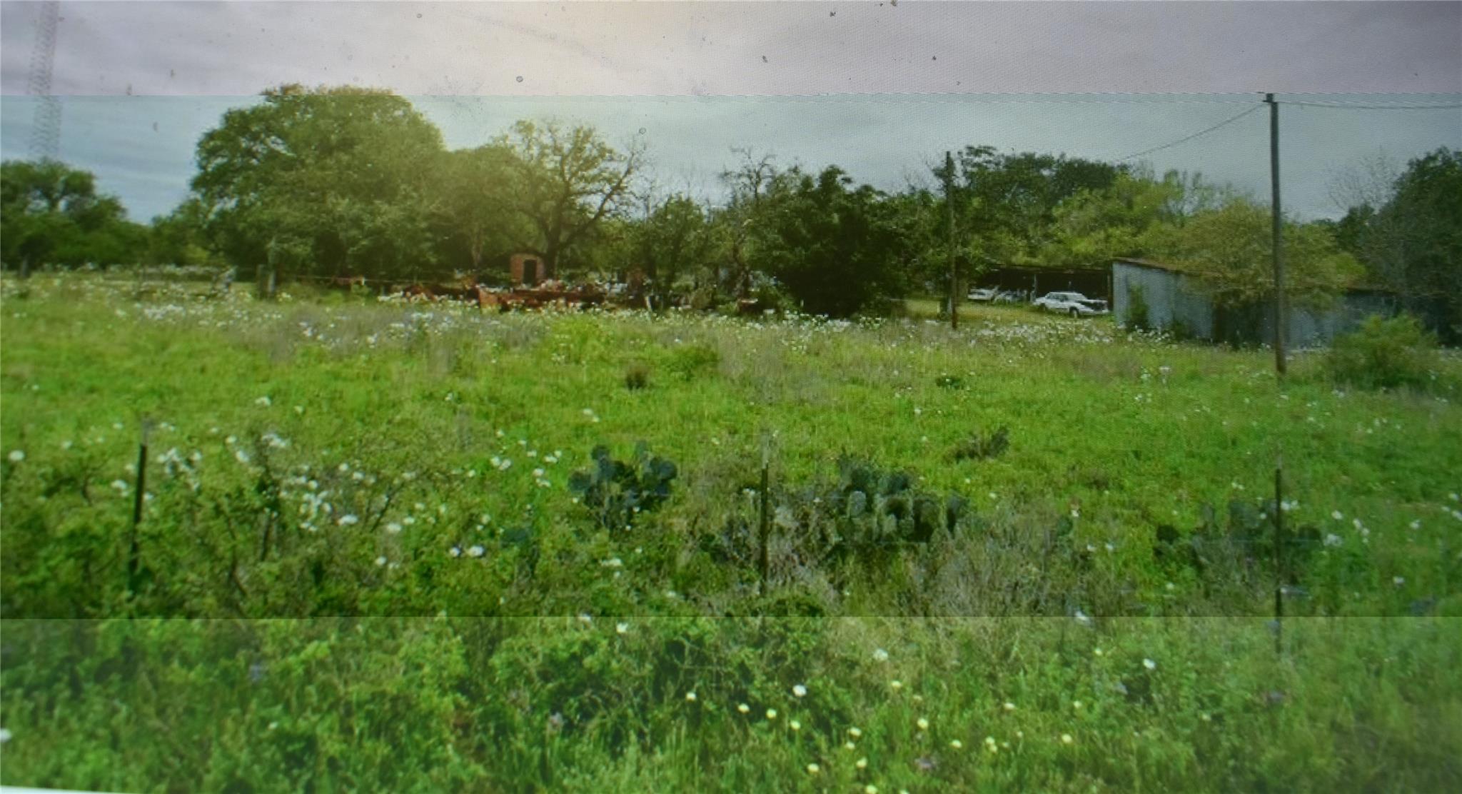 5030 Fm 2504, Poteet, TX 78065