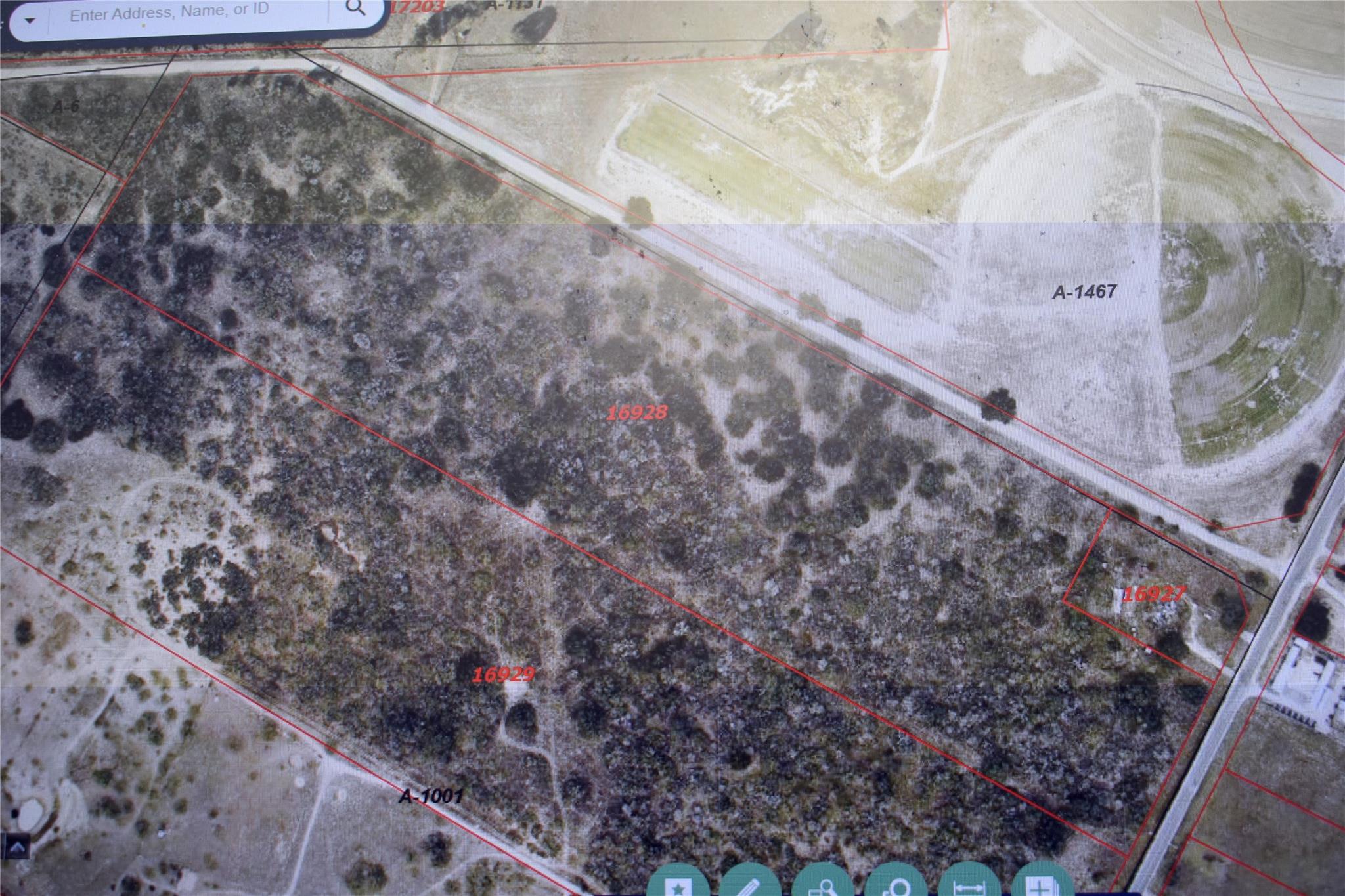 5030 Fm 2504, Poteet, TX 78065