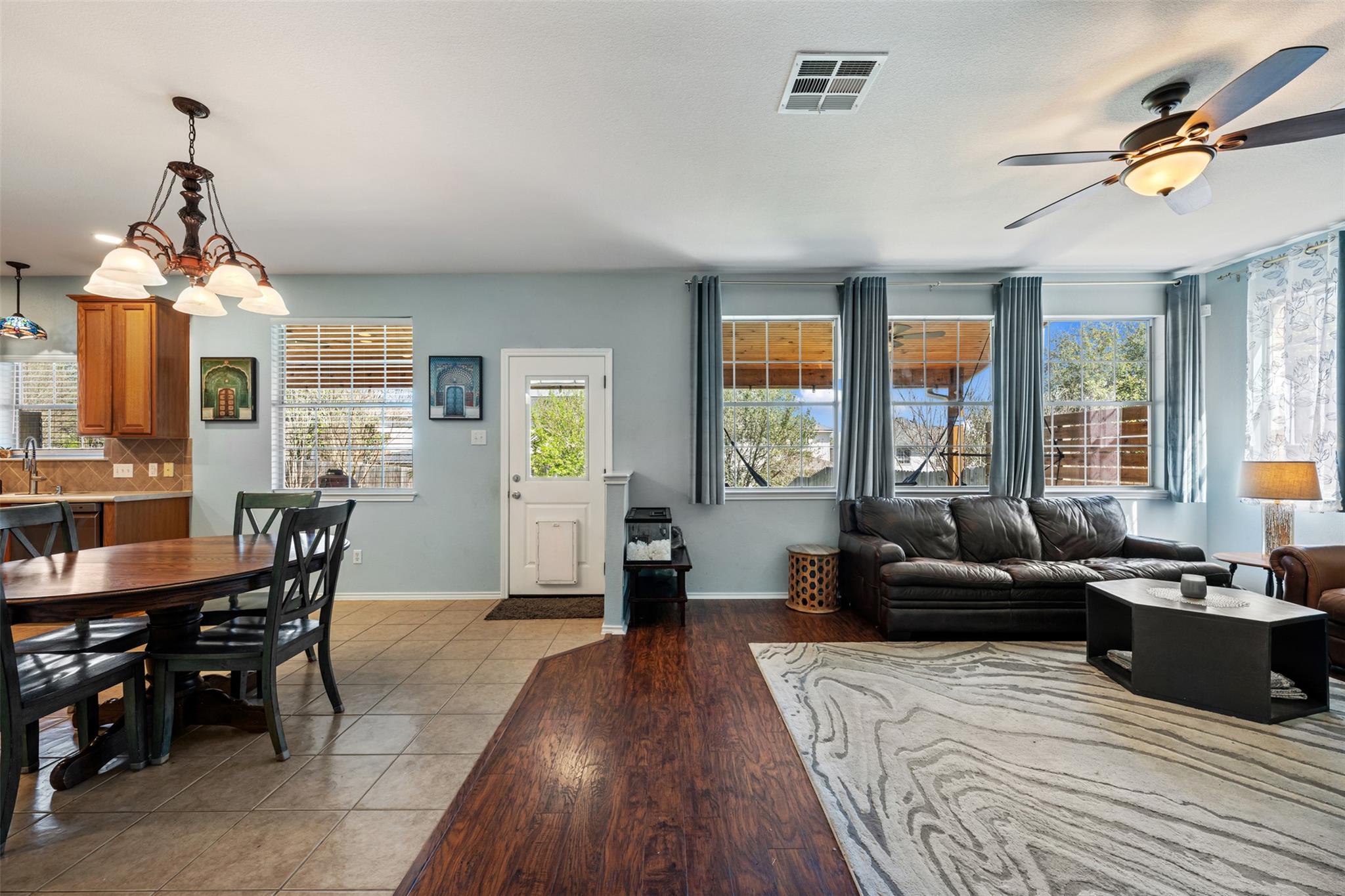 2920 Lynnbrook Dr, Austin, TX 78748