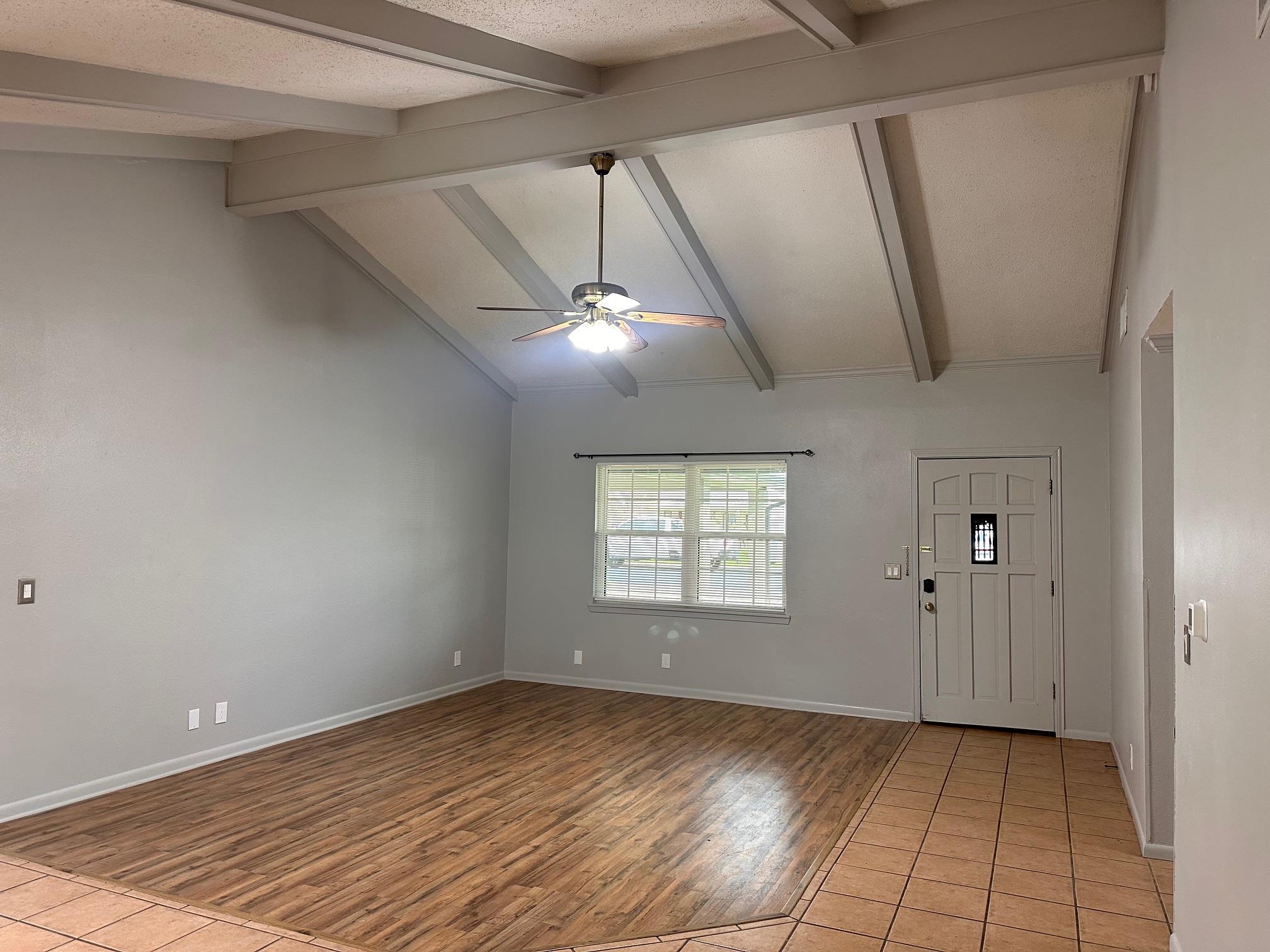 110 Jones St, Bastrop, TX 78602