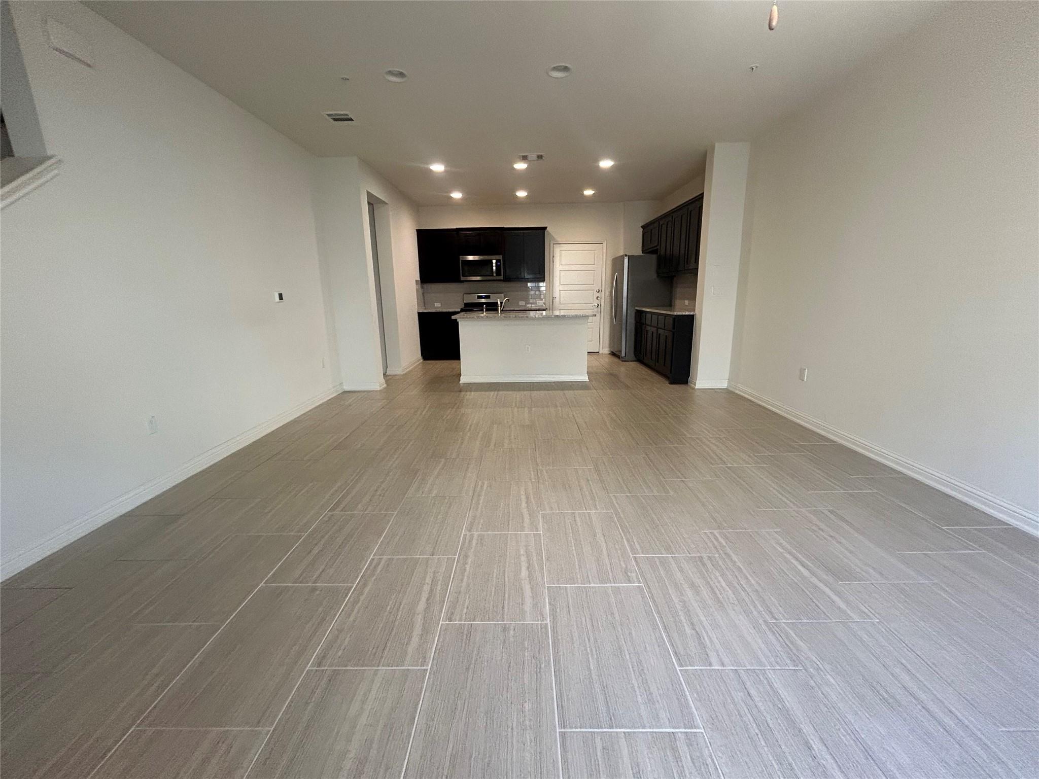 13800 Lyndhurst St # 104, Austin, TX 78717