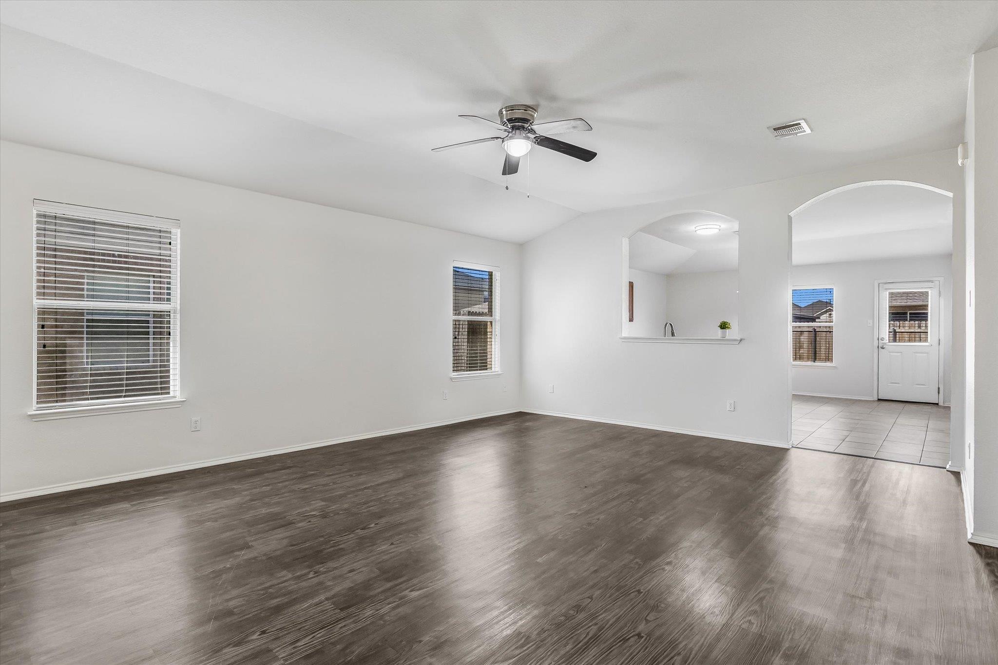 116 Mallard Ln, Leander, TX 78641