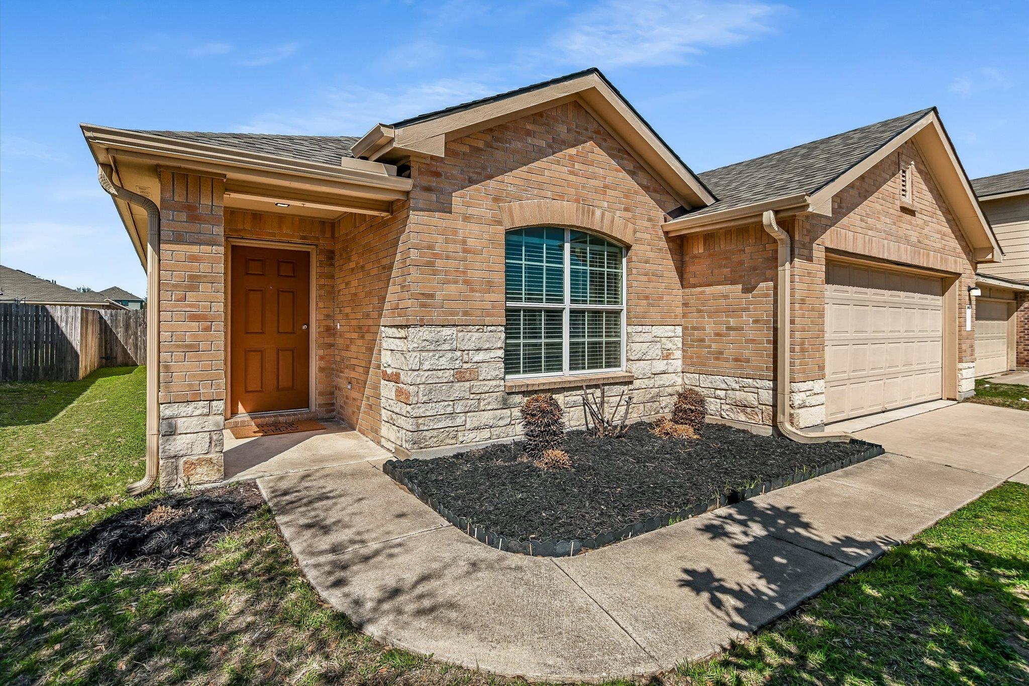 116 Mallard Ln, Leander, TX 78641