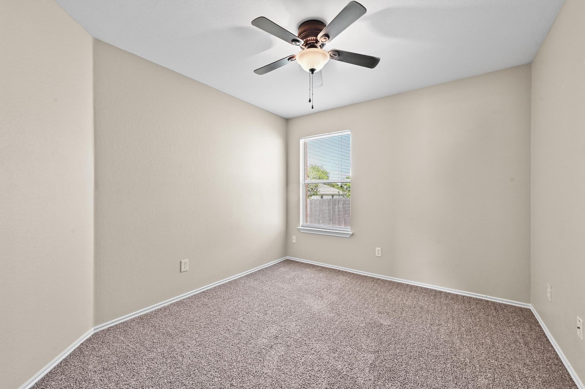 250 Western Dr, Kyle, TX 78640