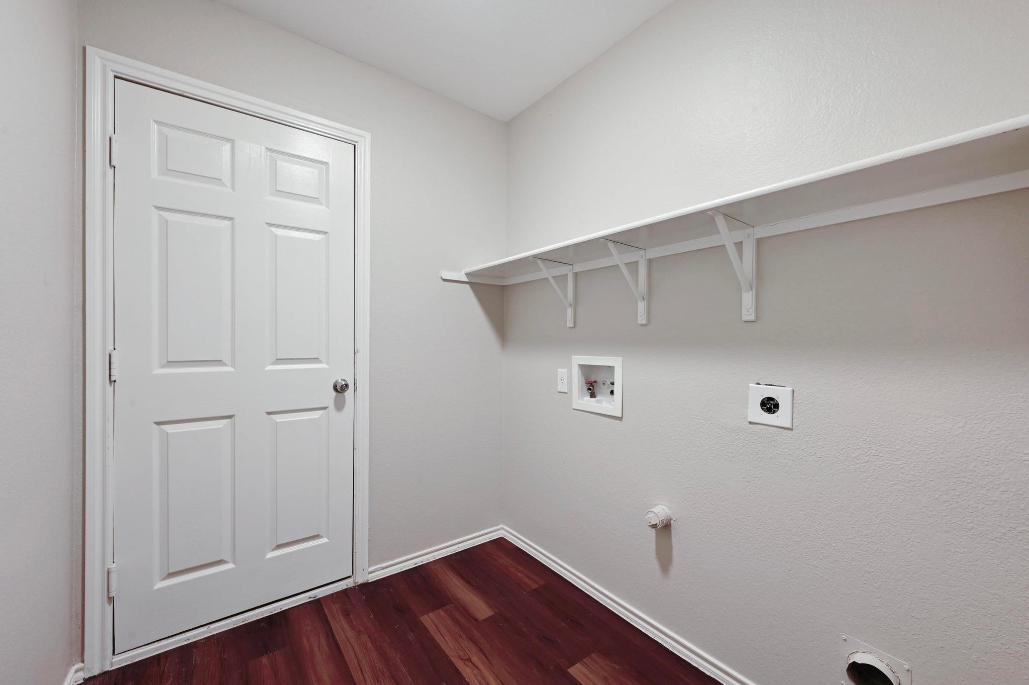 250 Western Dr, Kyle, TX 78640