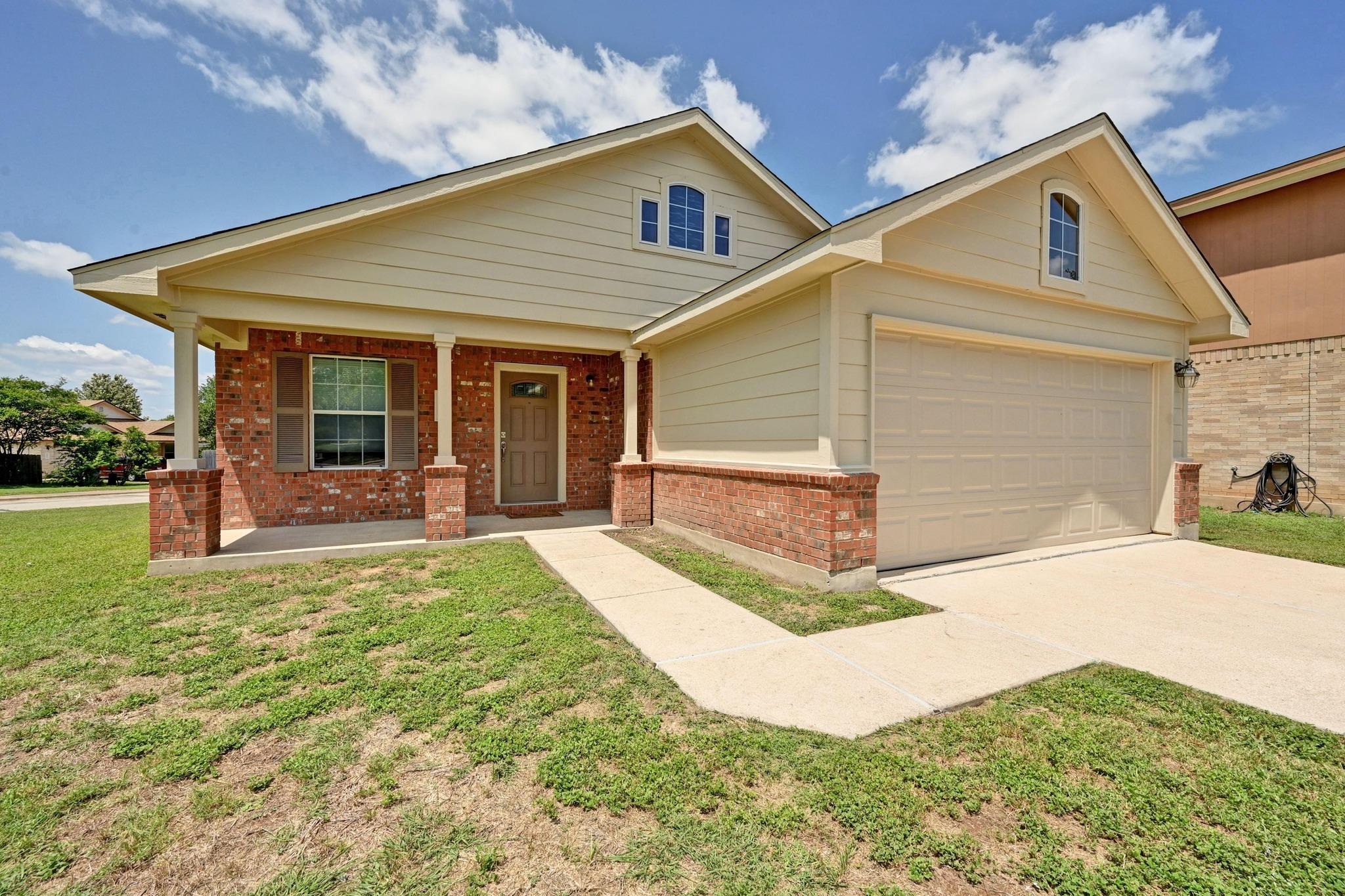 250 Western Dr, Kyle, TX 78640