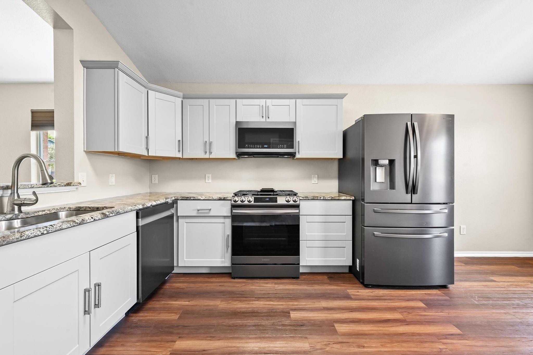 250 Western Dr, Kyle, TX 78640