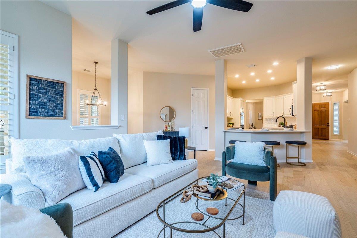 6704 Walebridge Ln, Austin, TX 78739