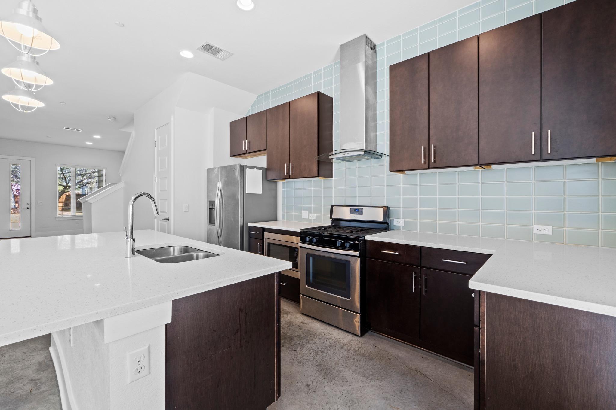 8922 Menchaca Rd # 1004, Austin, TX 78748