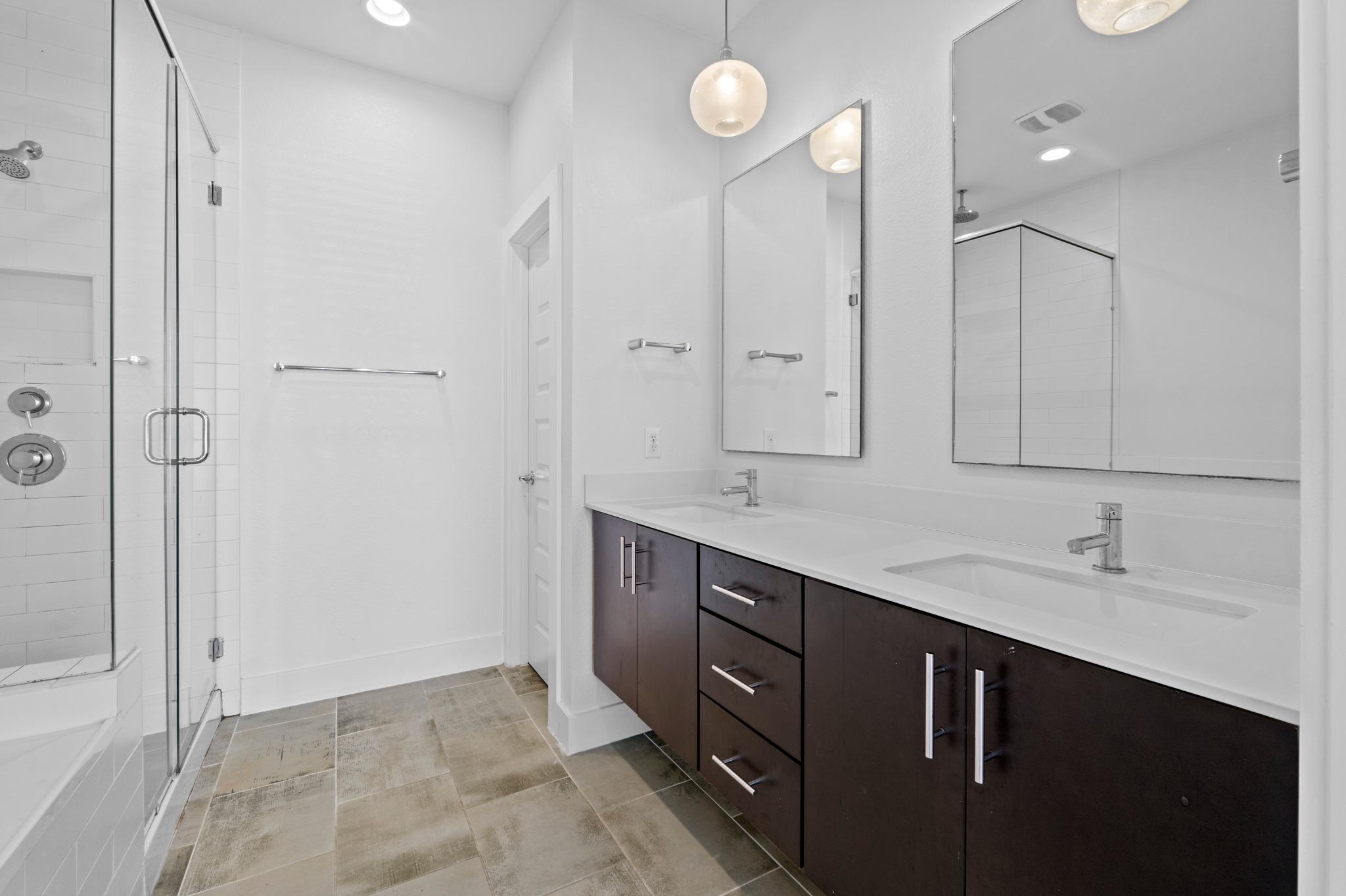 8922 Menchaca Rd # 1004, Austin, TX 78748